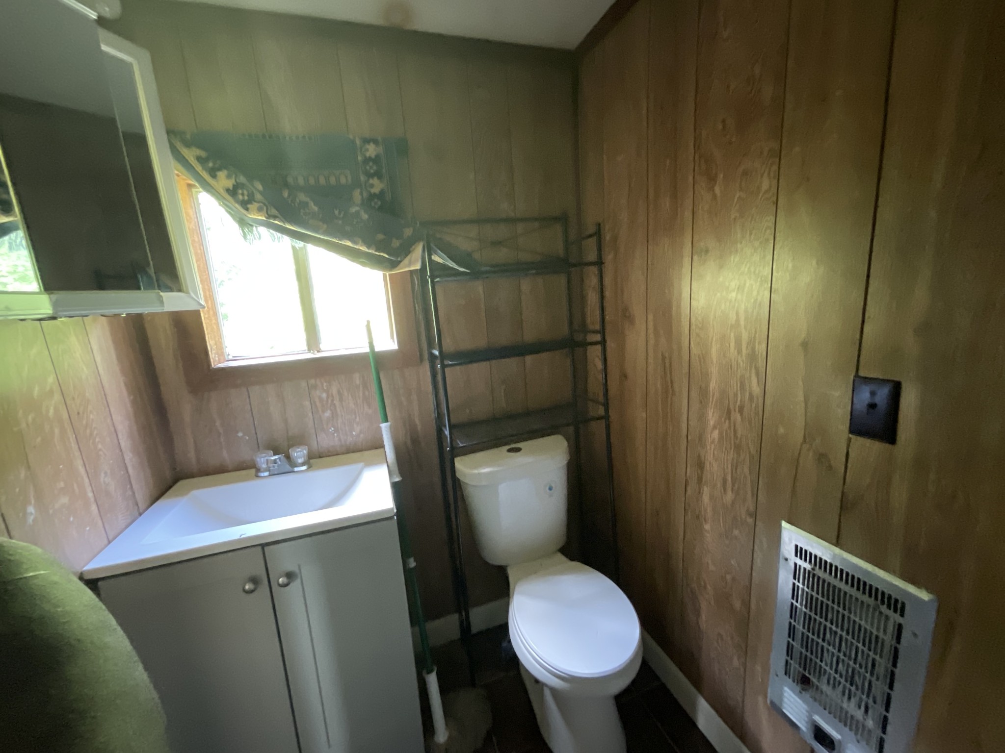 180 Barbee Ave Property Photo 7