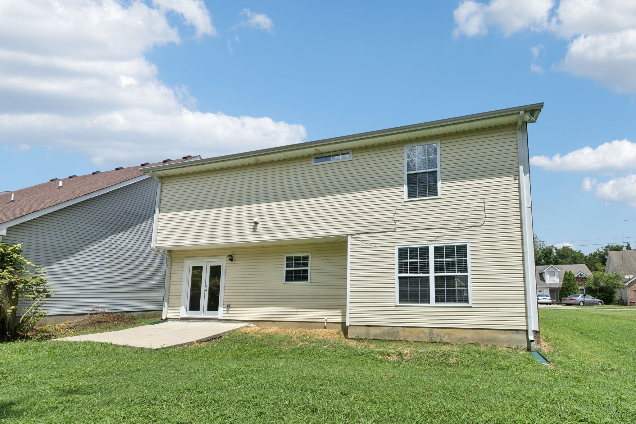 1056 Lakewalk Dr Property Photo 20