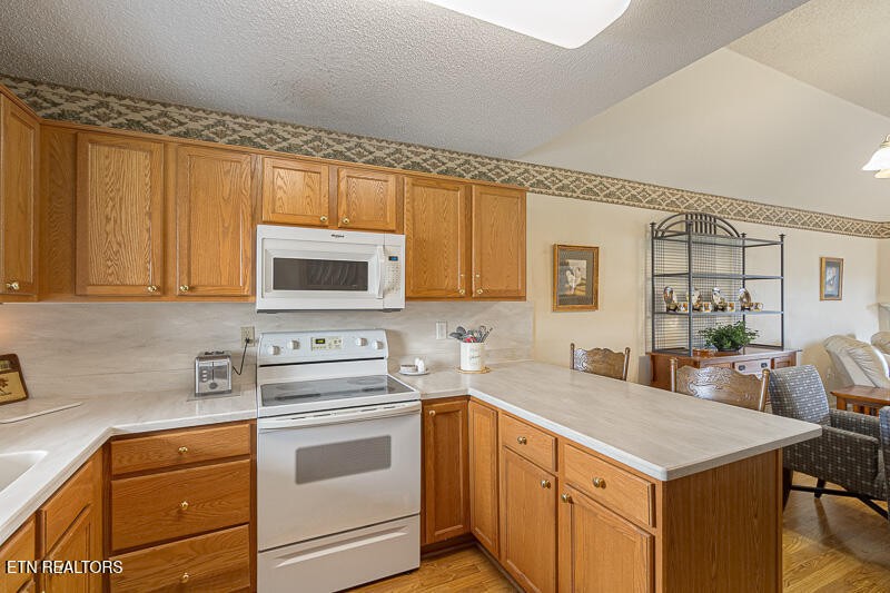 205 Ogle Drive Property Photo 10