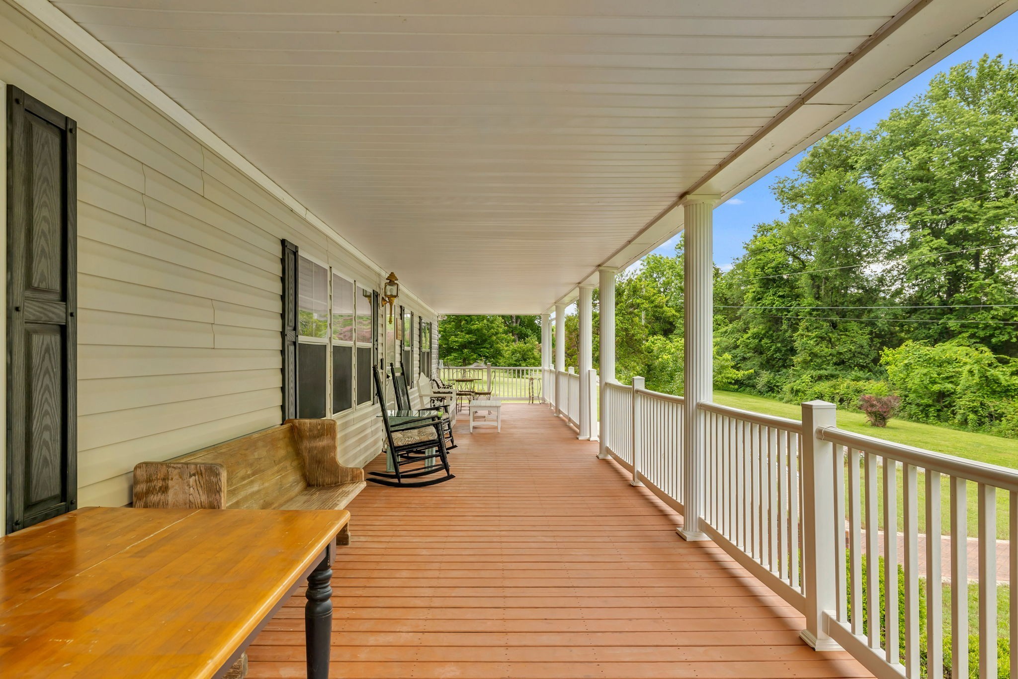 8239 Hawkins Rd Property Photo 7