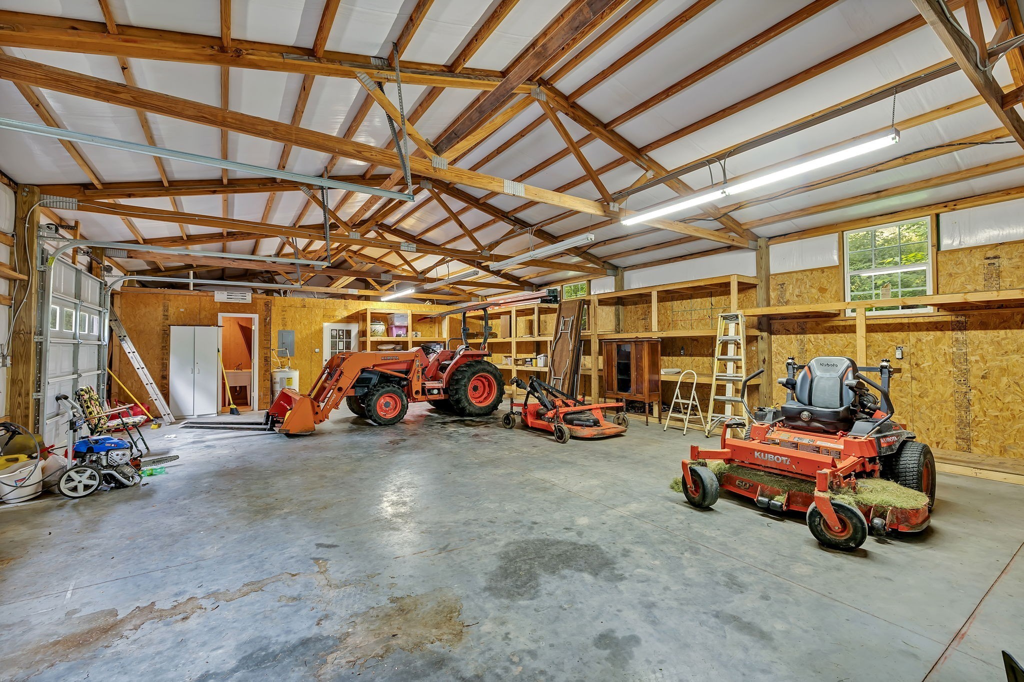 8239 Hawkins Rd Property Photo 36