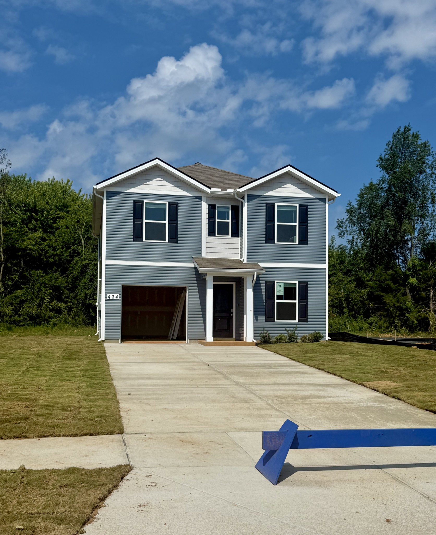 424 Cloudland Dr Property Photo 1