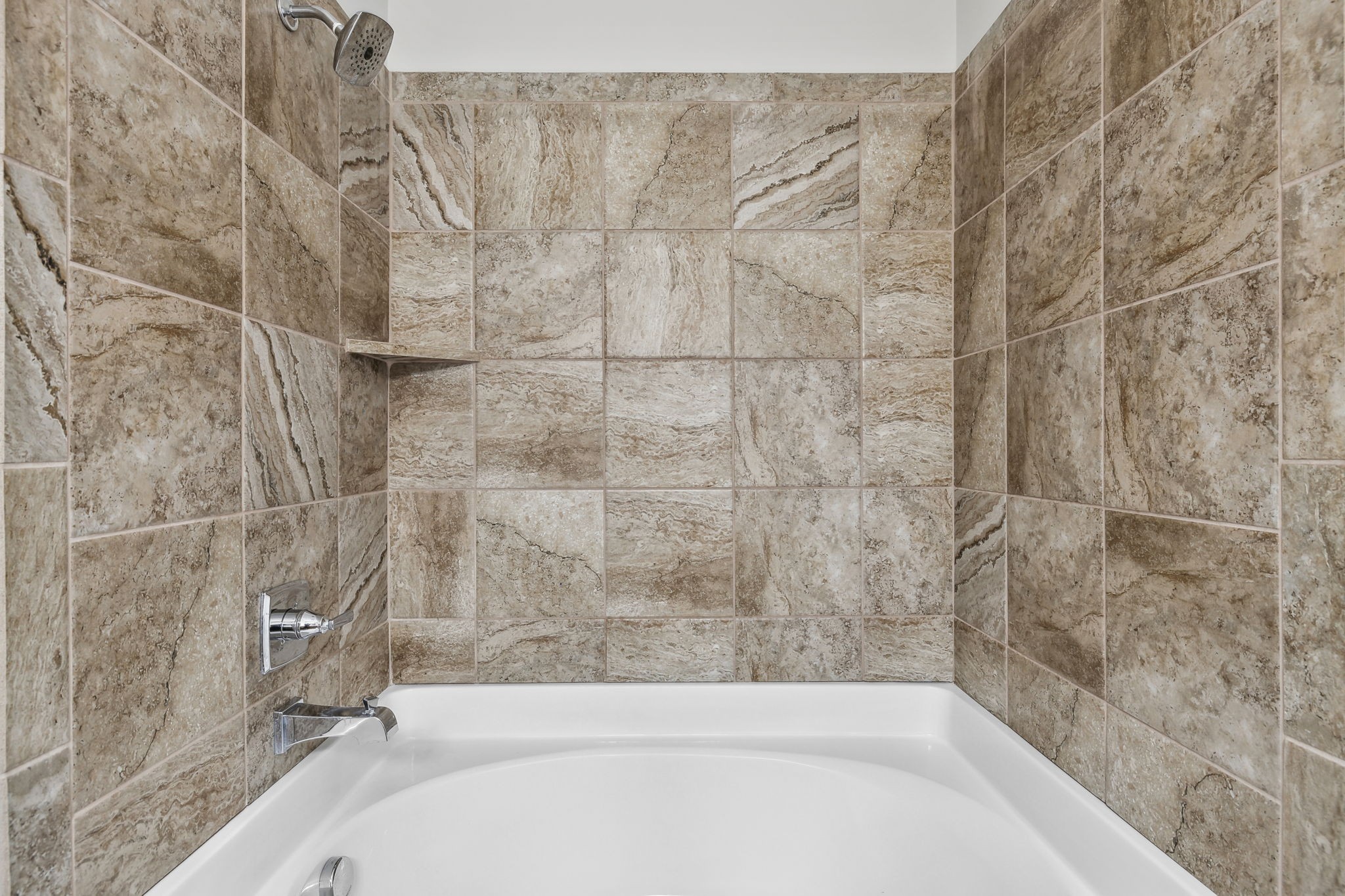 100 Bergen Dr Property Photo 15
