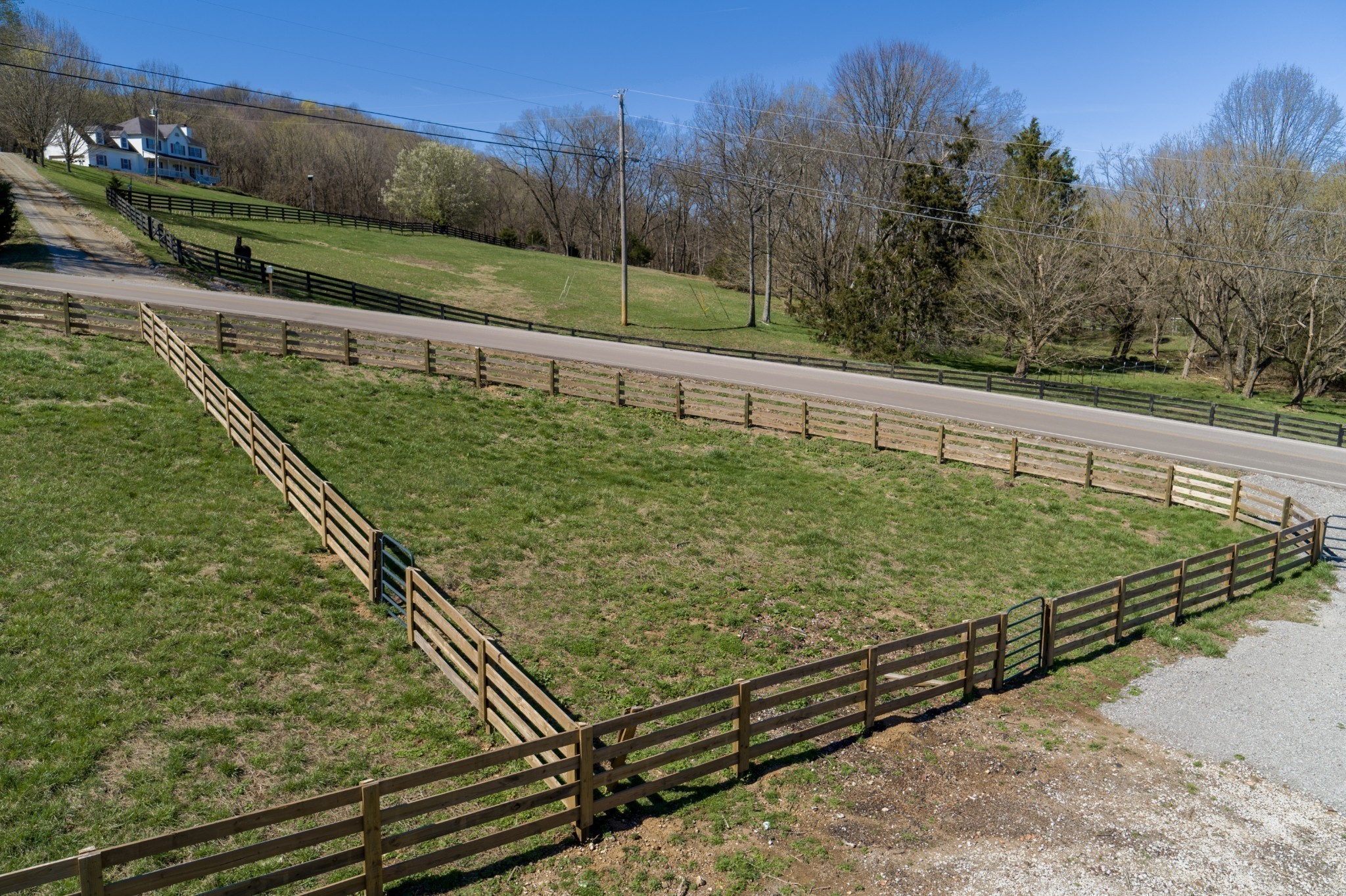 6876 Giles Hill Rd Property Photo 8