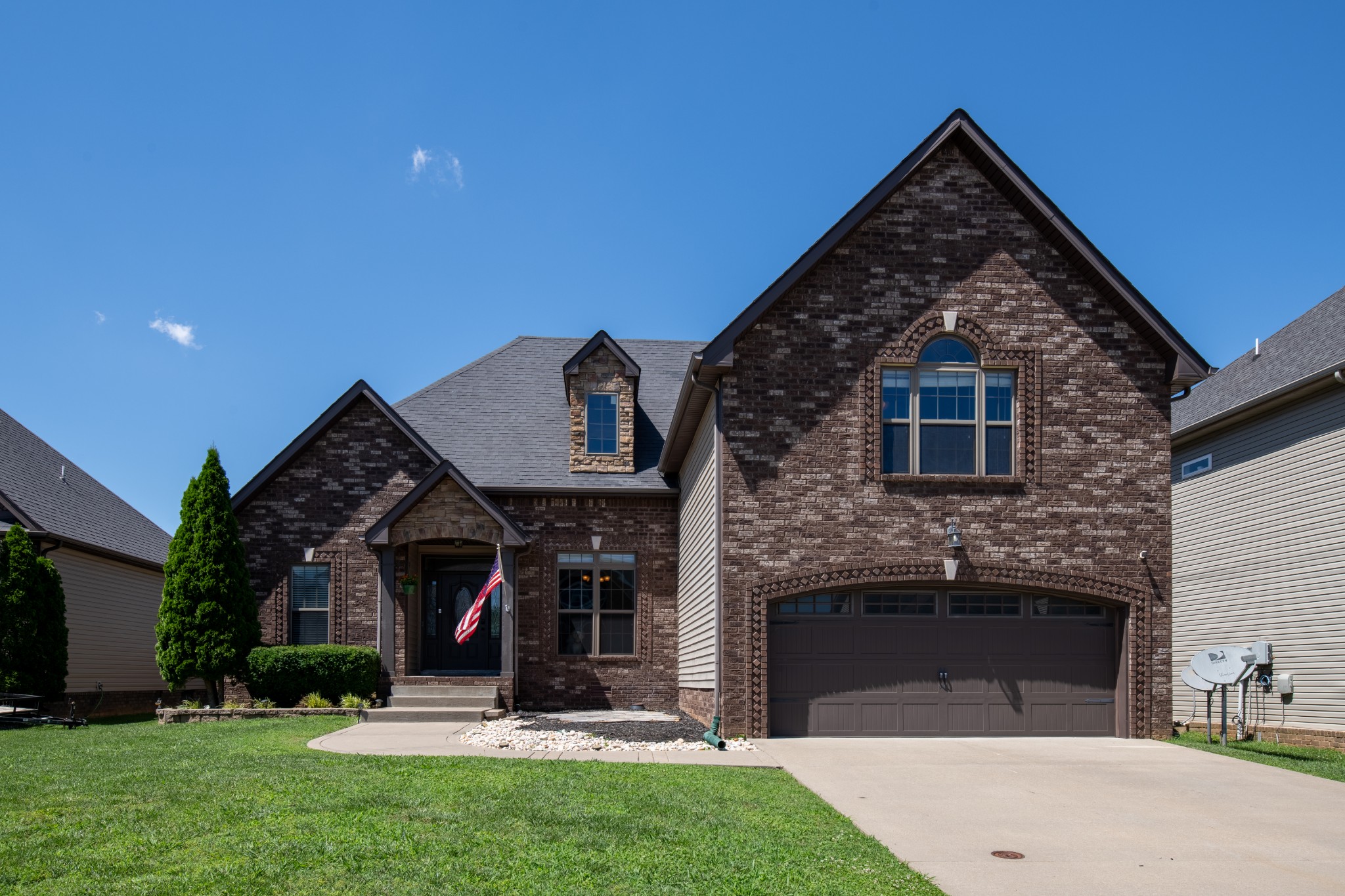 1812 Apache Way Property Photo 1