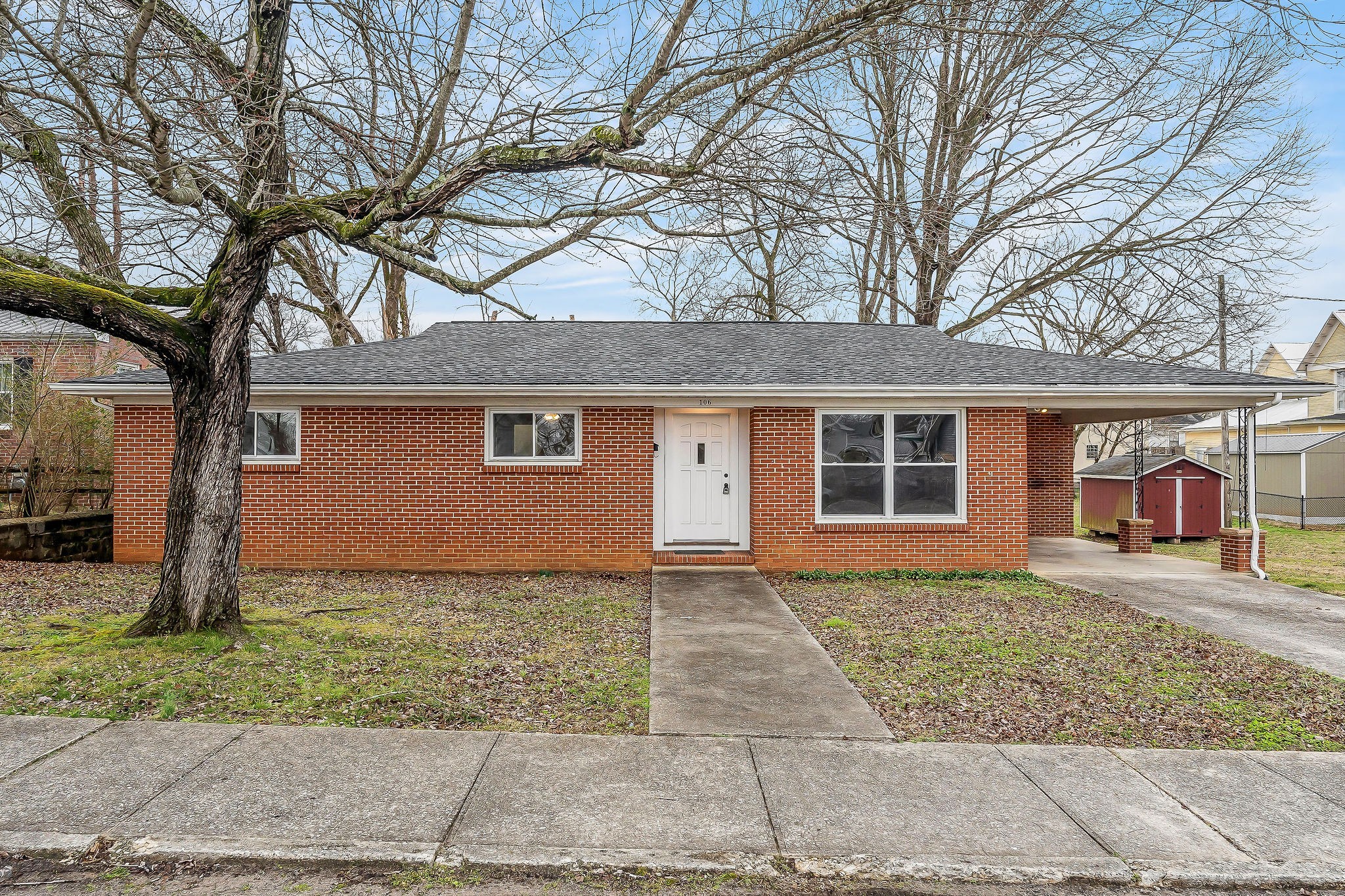 106 N Main St Property Photo 1