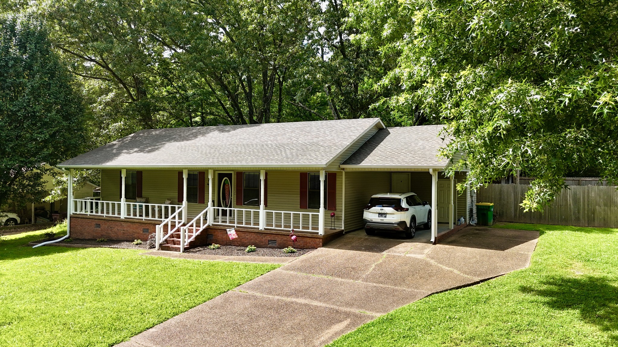 3090 Algee Ln Property Photo 1
