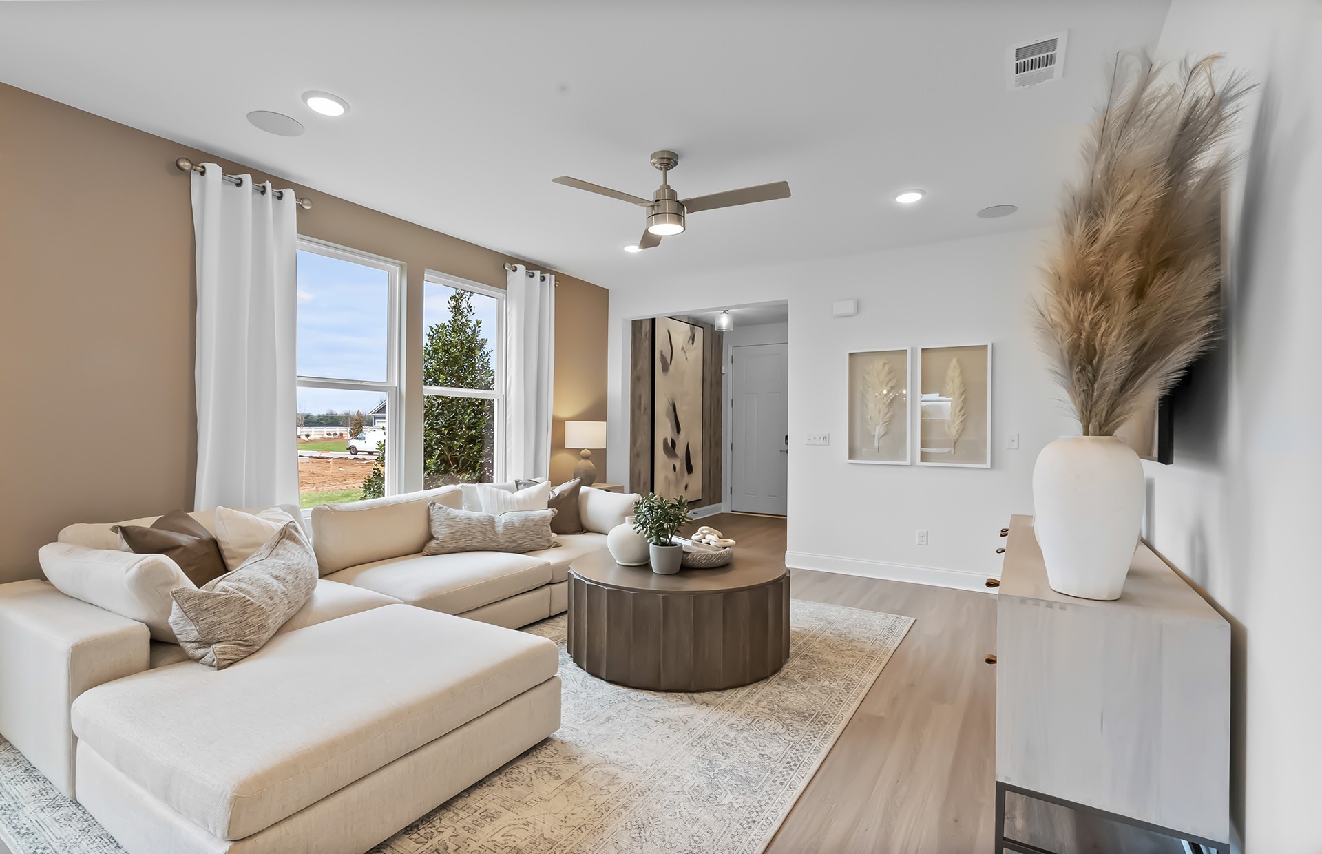 512 Scarlet Oak Road Property Photo 1