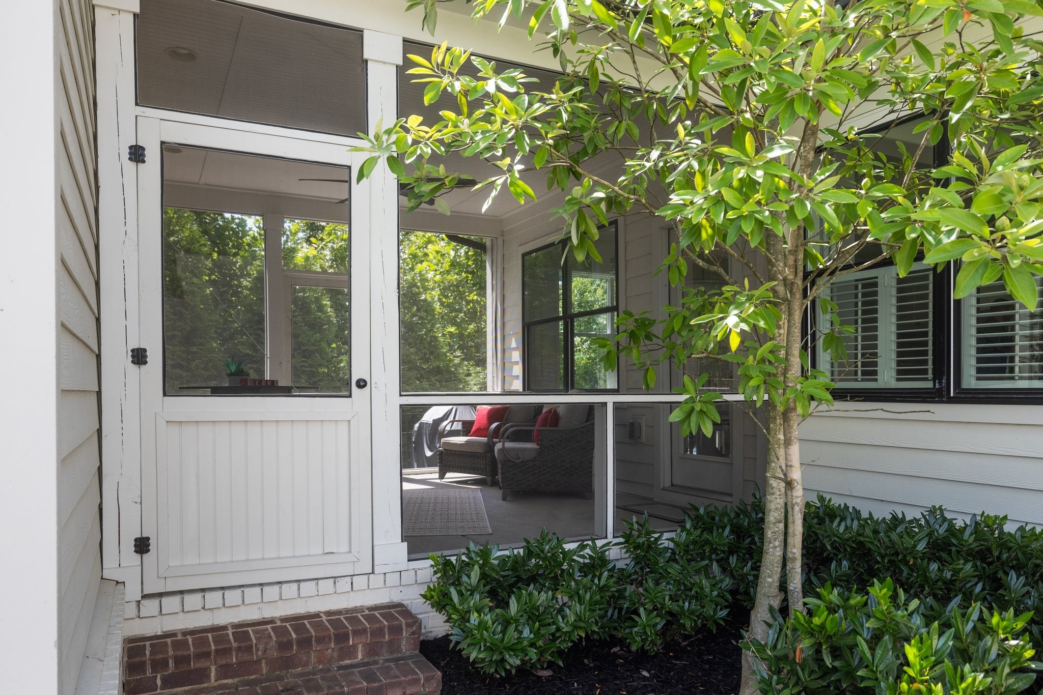 2060 Bushnell Farm Dr Property Photo 44