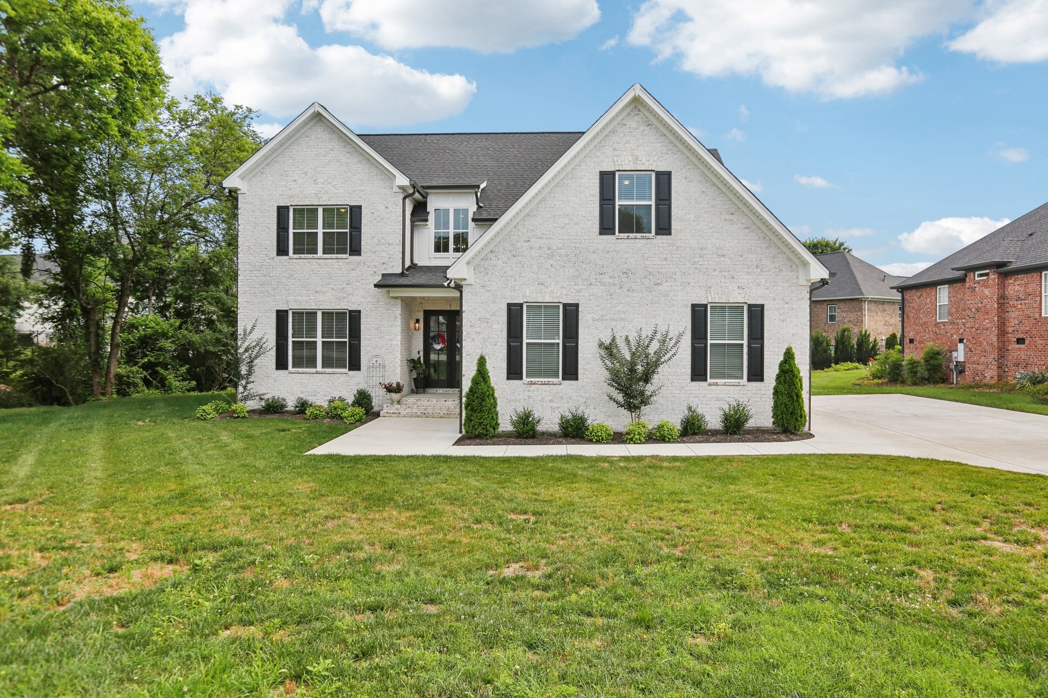 153 Grandview Cir Property Photo 1