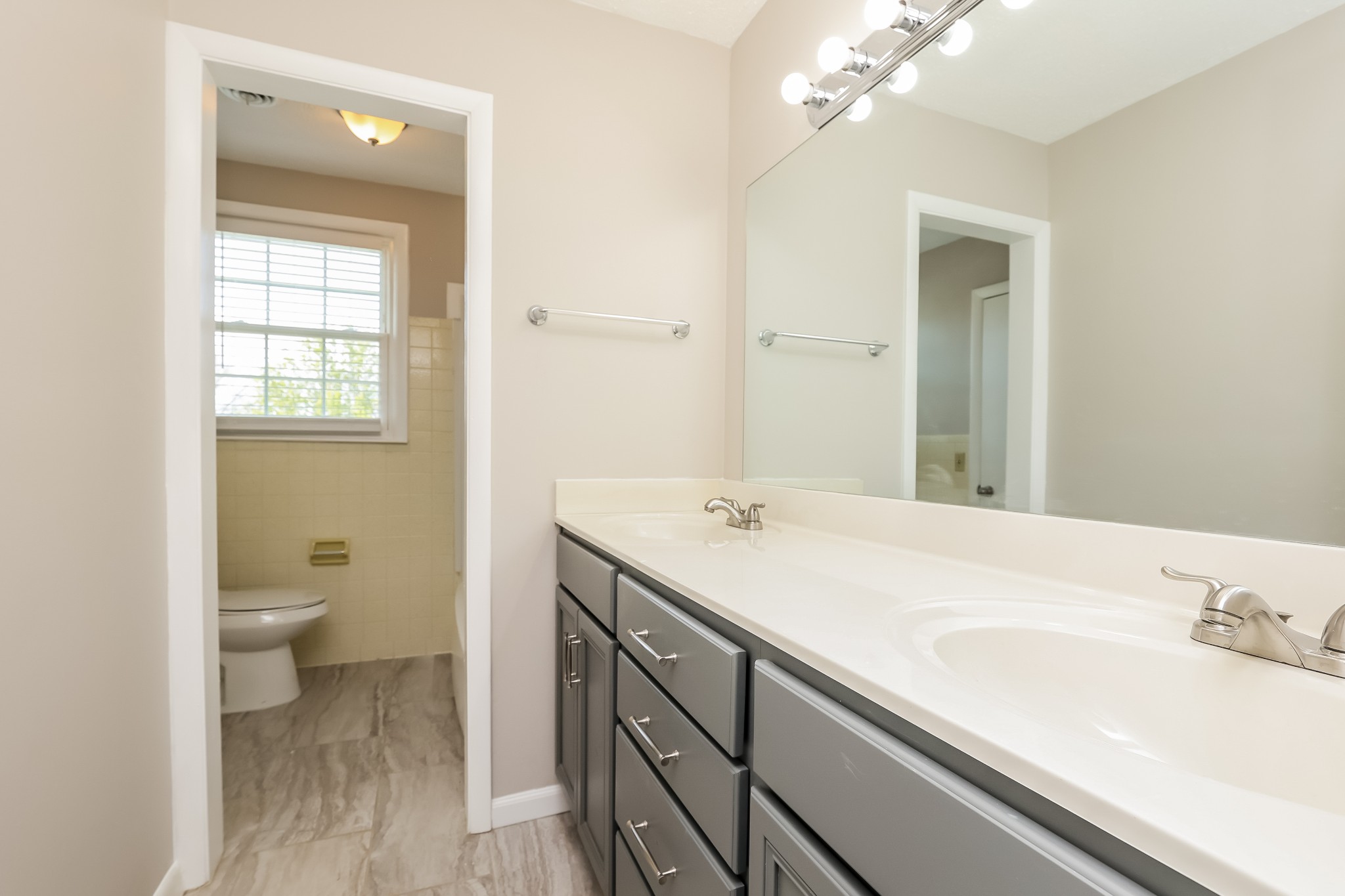 2636 Ravine Dr Property Photo 7