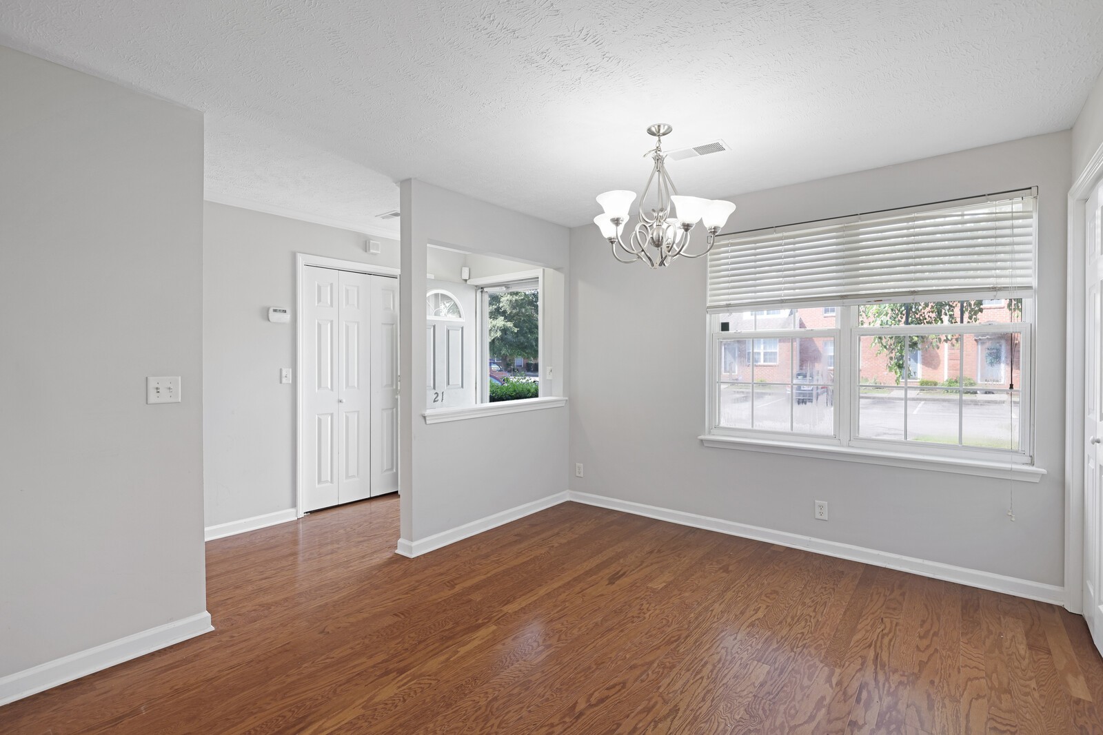 2120 Lebanon Pike Property Photo 5