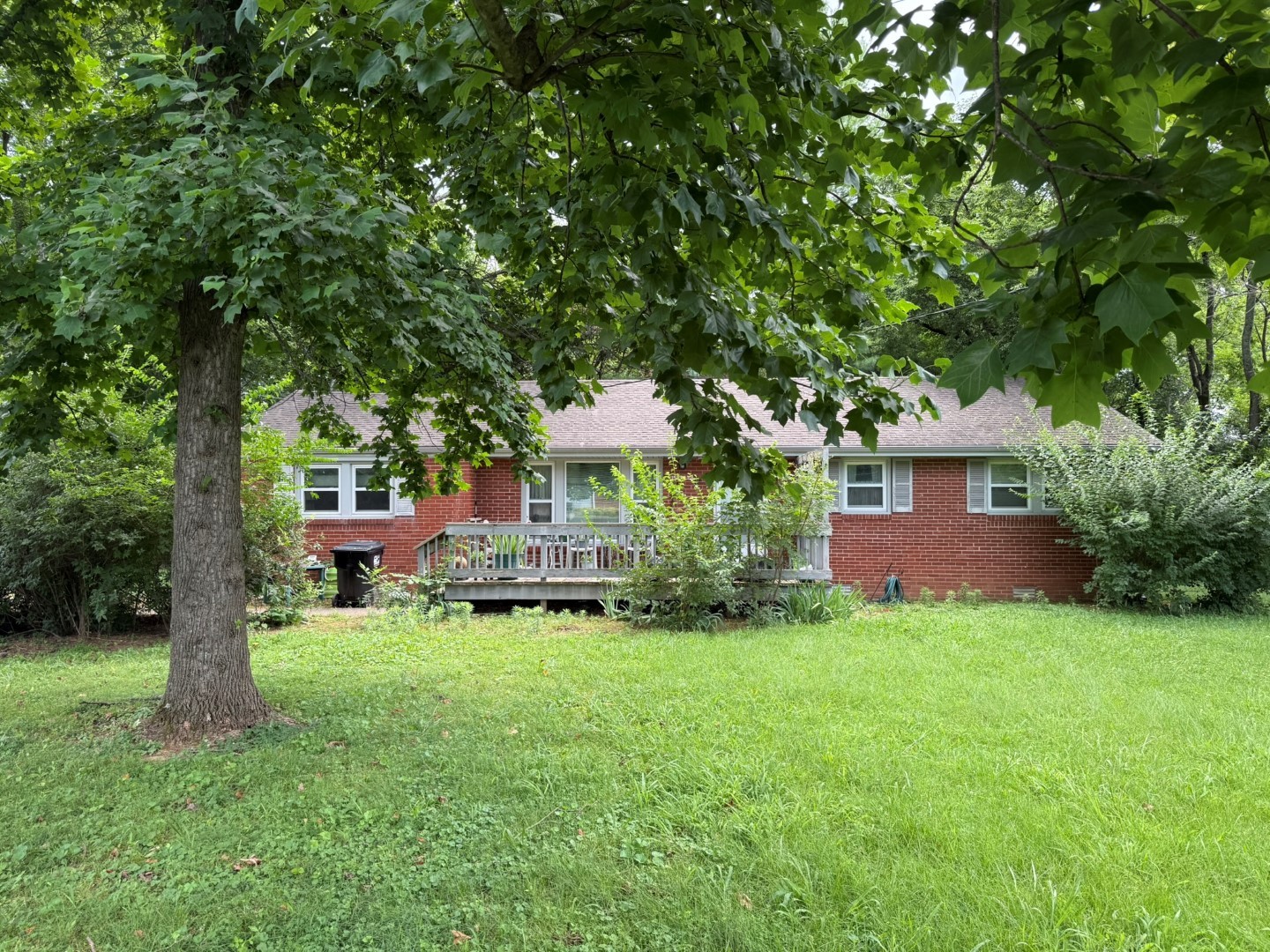 1510 Leaf Ave Property Photo 1