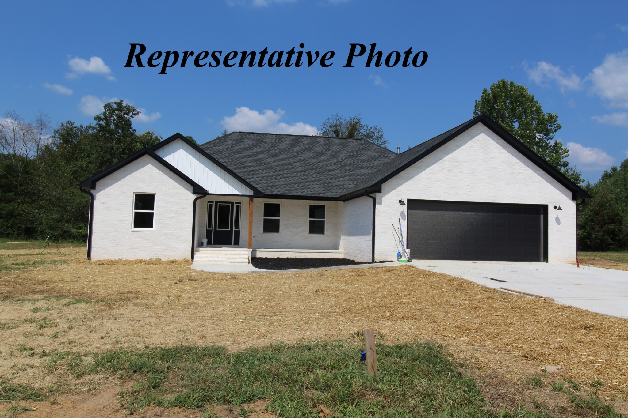 440 Oak Point Dr Property Photo 1