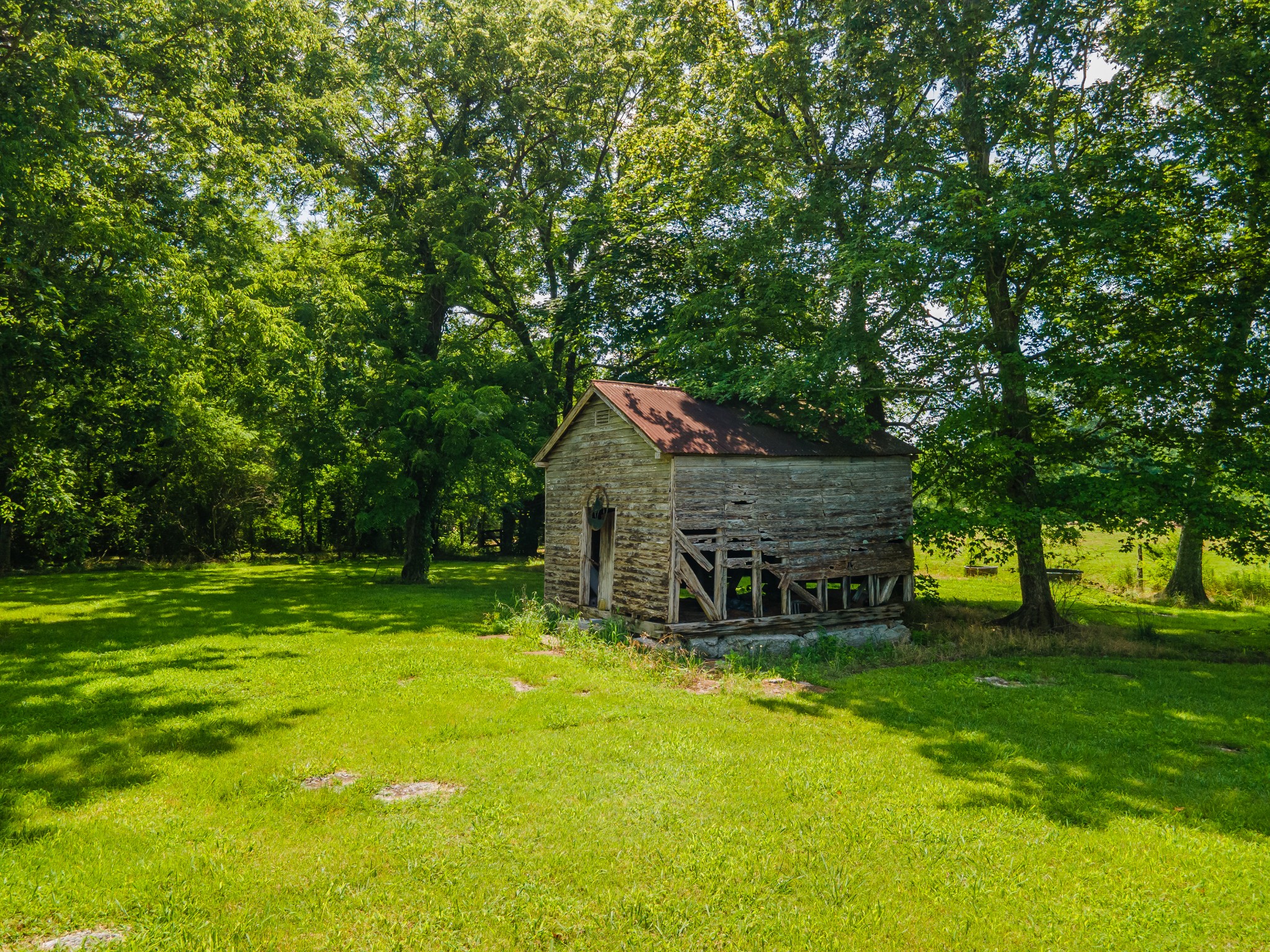 2423 Highway 64 Property Photo 2