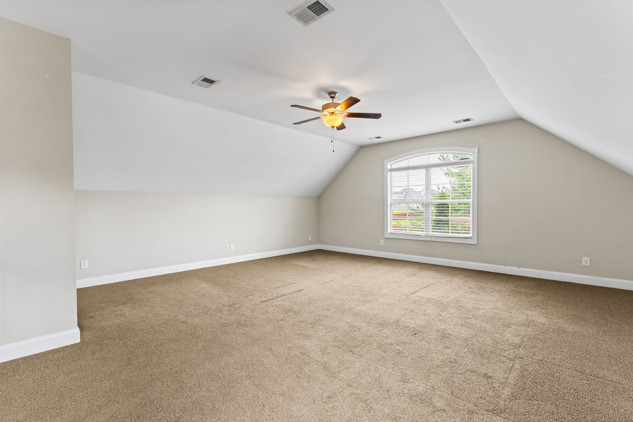 176 Sparrow Gap Dr Property Photo 31