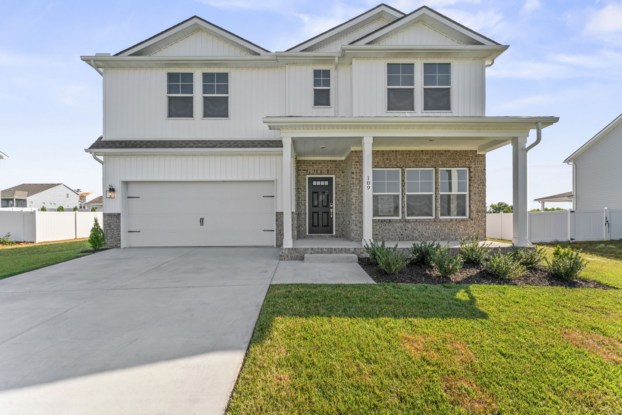 109 Model Court Property Photo 1