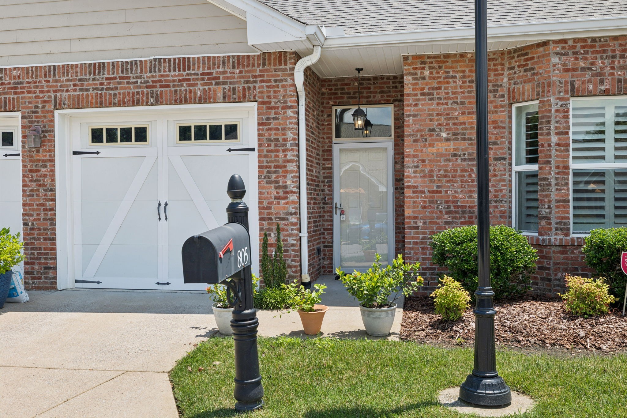 805 Cedarstone Way Property Photo 1