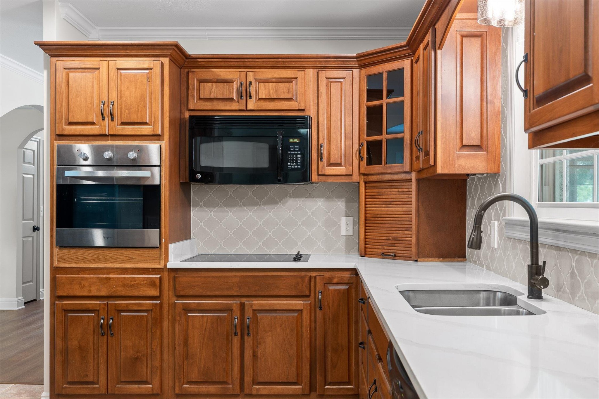 145 Kittle Street Property Photo 10