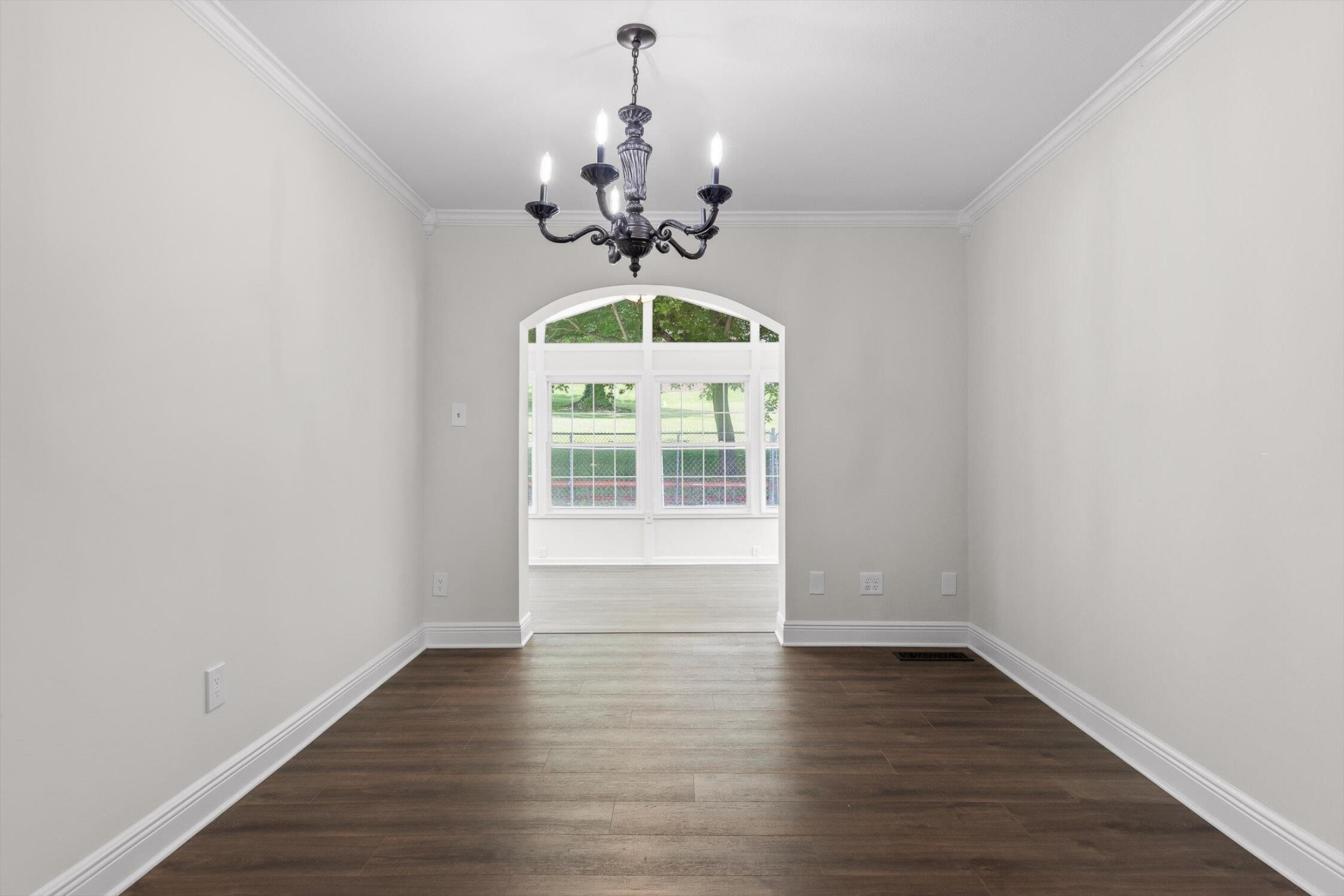 145 Kittle Street Property Photo 13