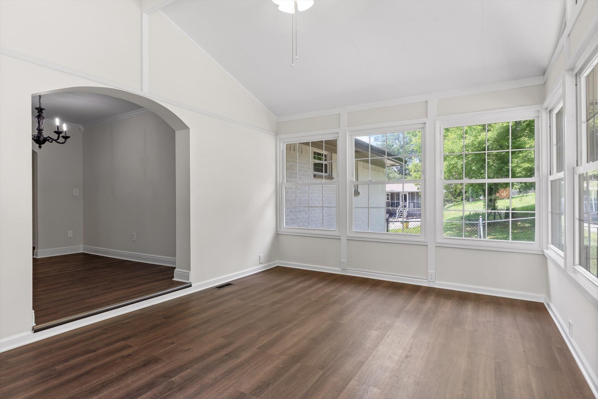 145 Kittle Street Property Photo 14
