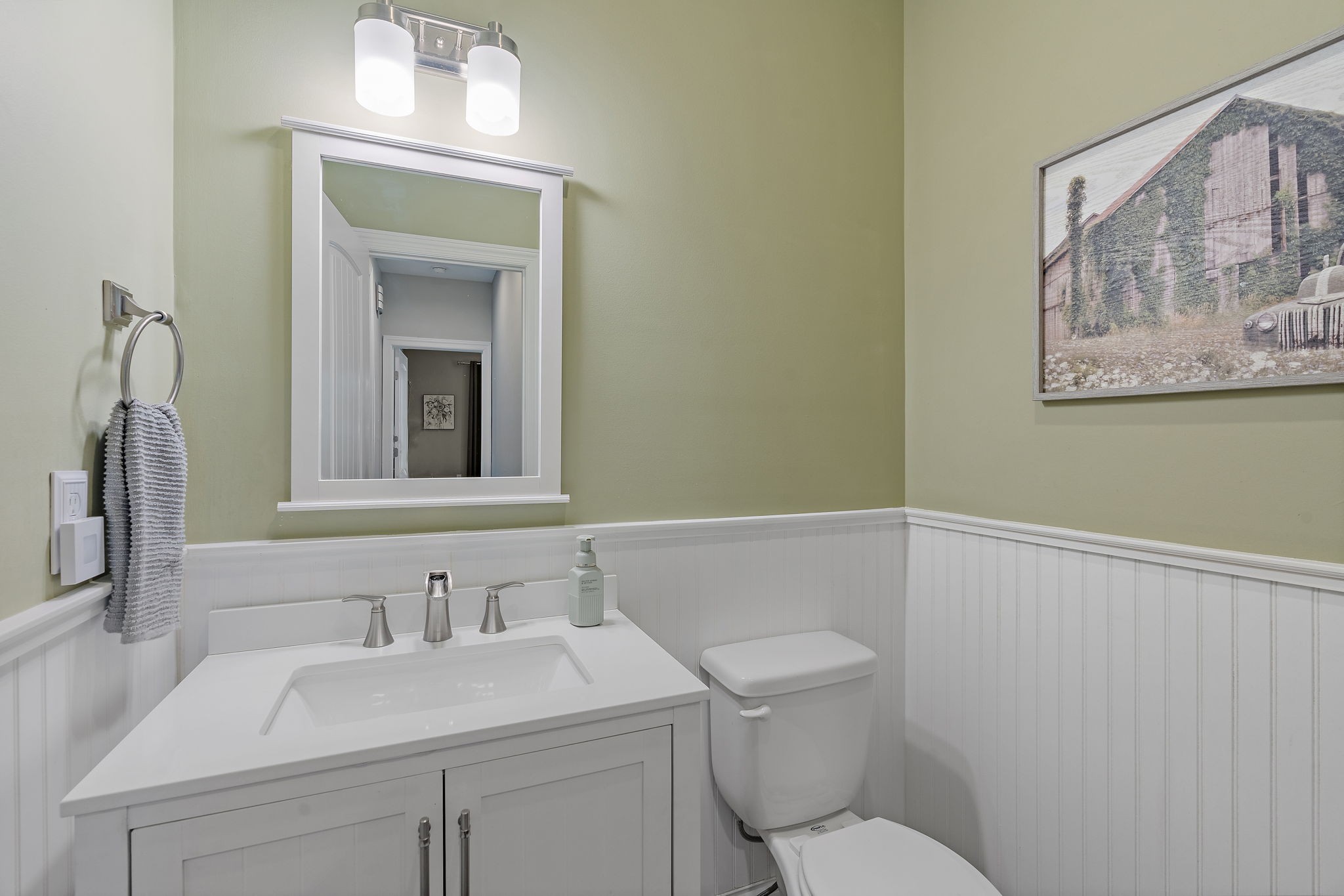 835 Manner Ln Property Photo 16