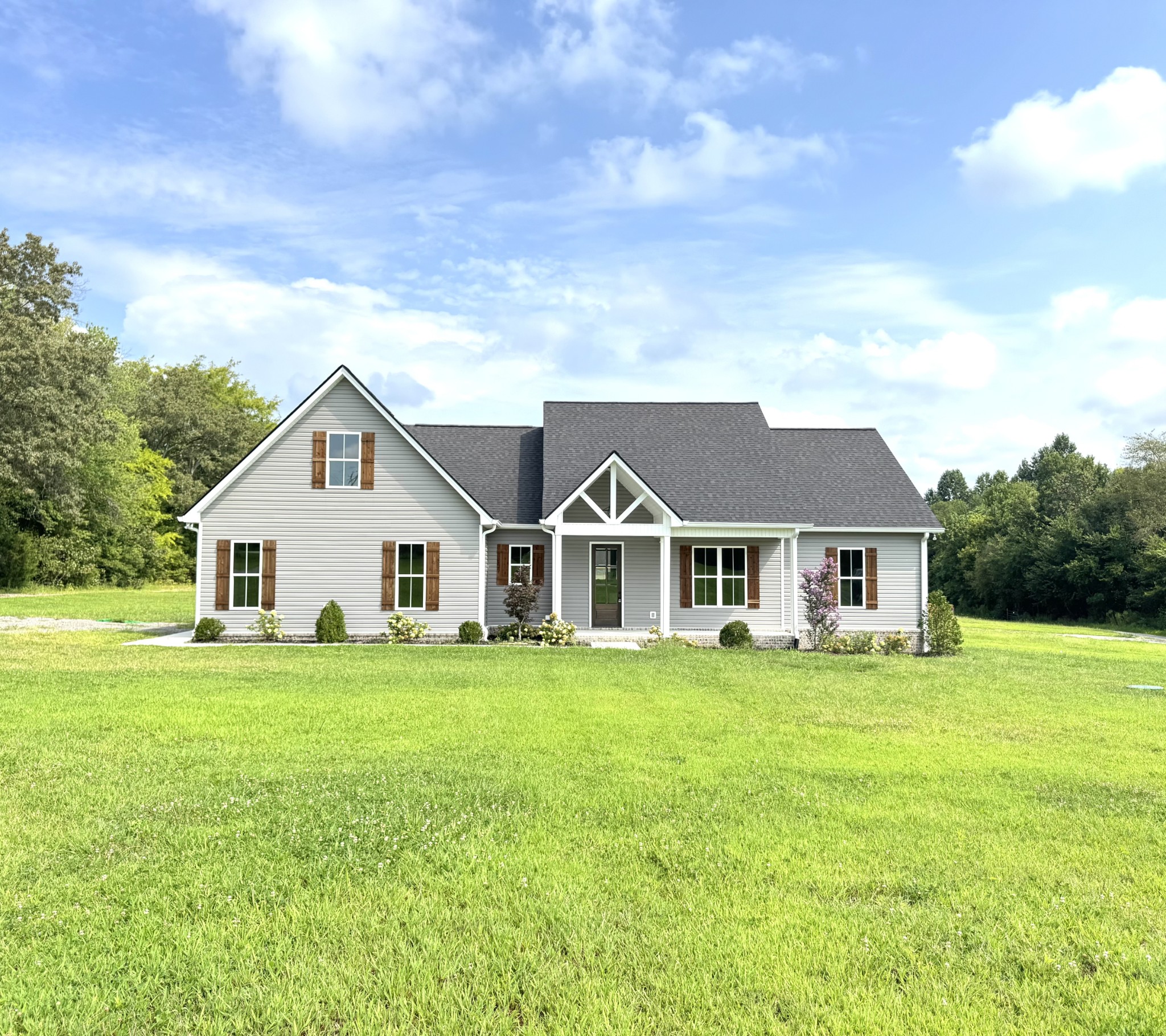 3868 Hollow Springs Rd Property Photo 1