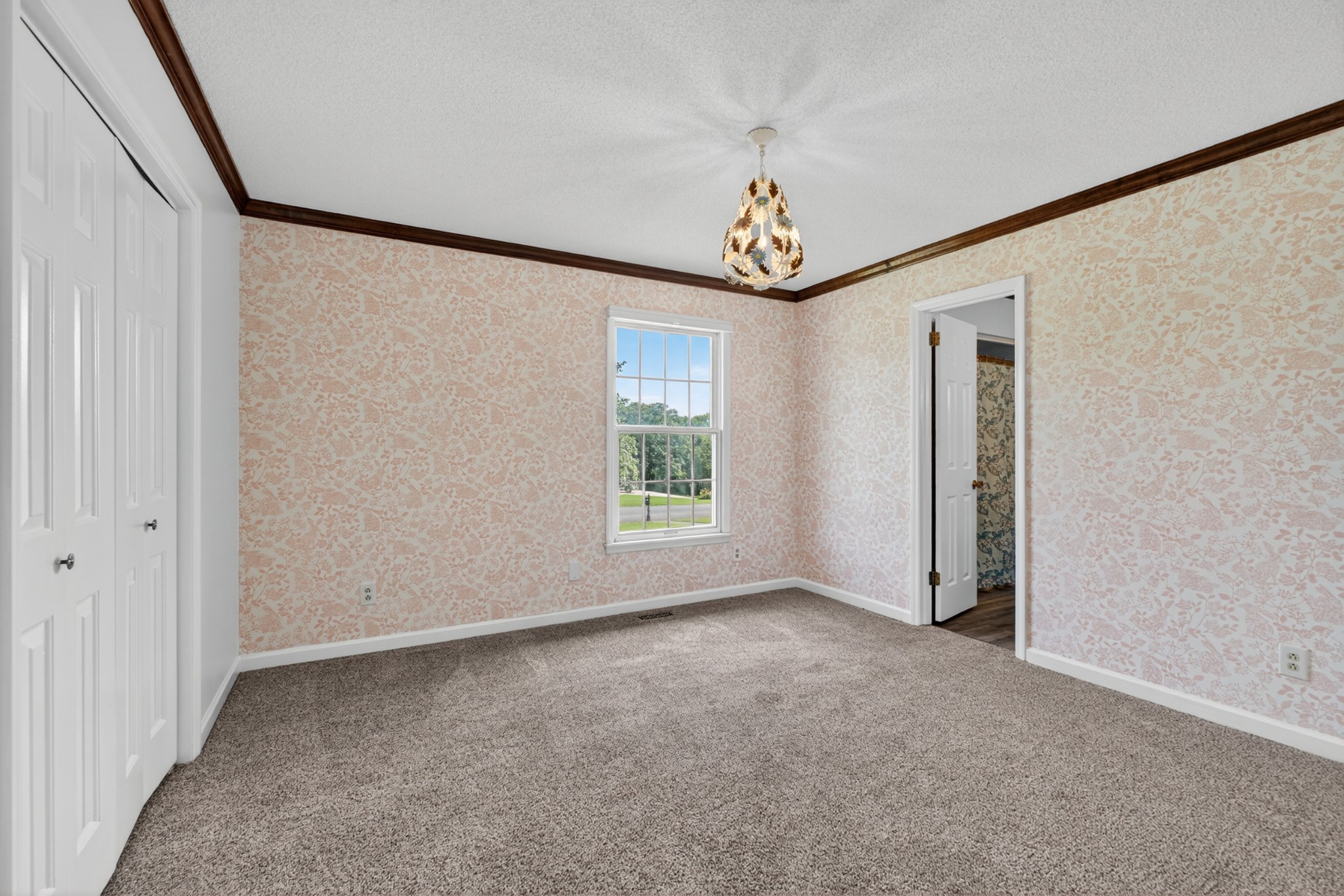 813 Manor Dr Property Photo 29