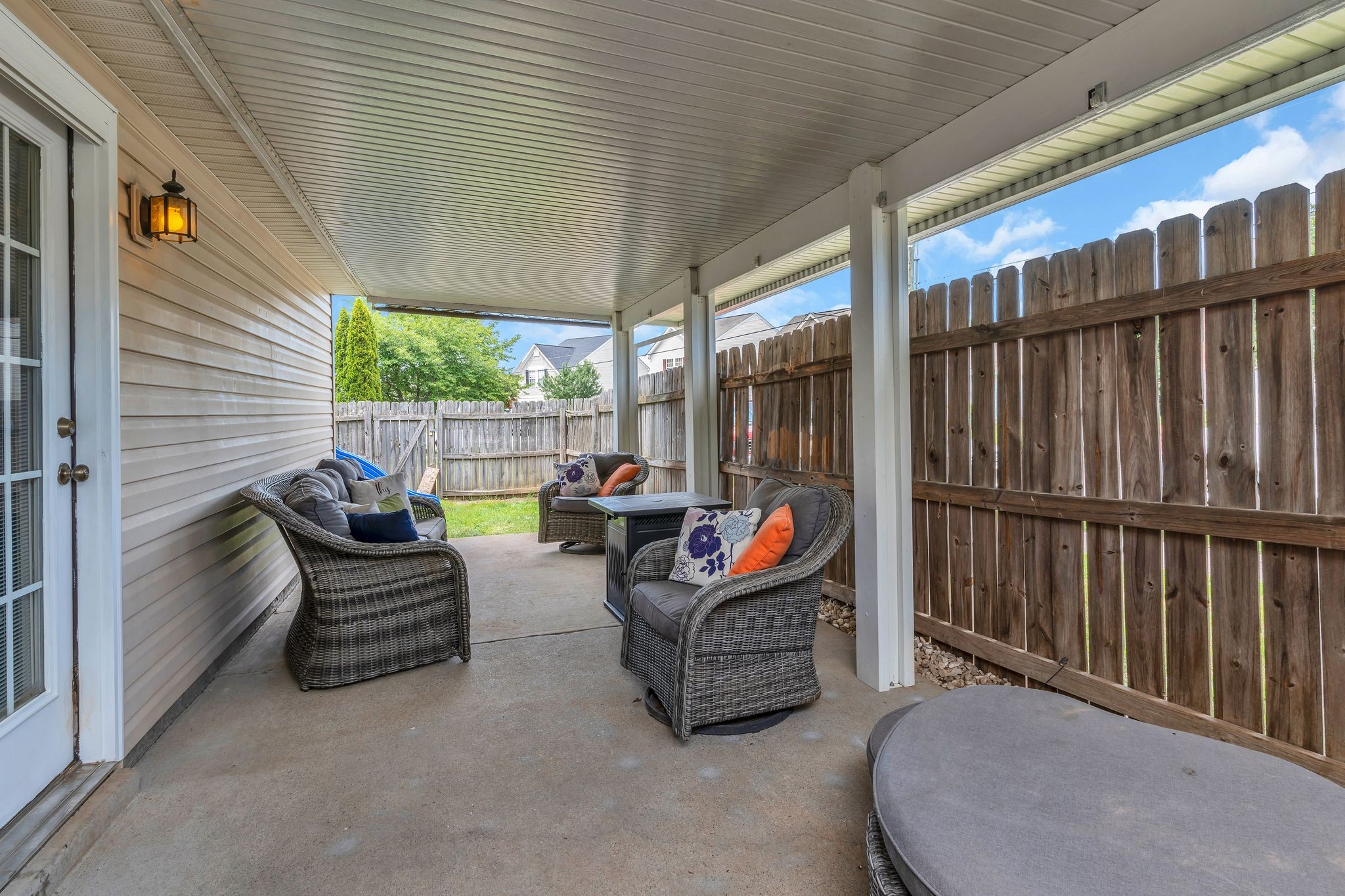 2637 River Meade Way Property Photo 21