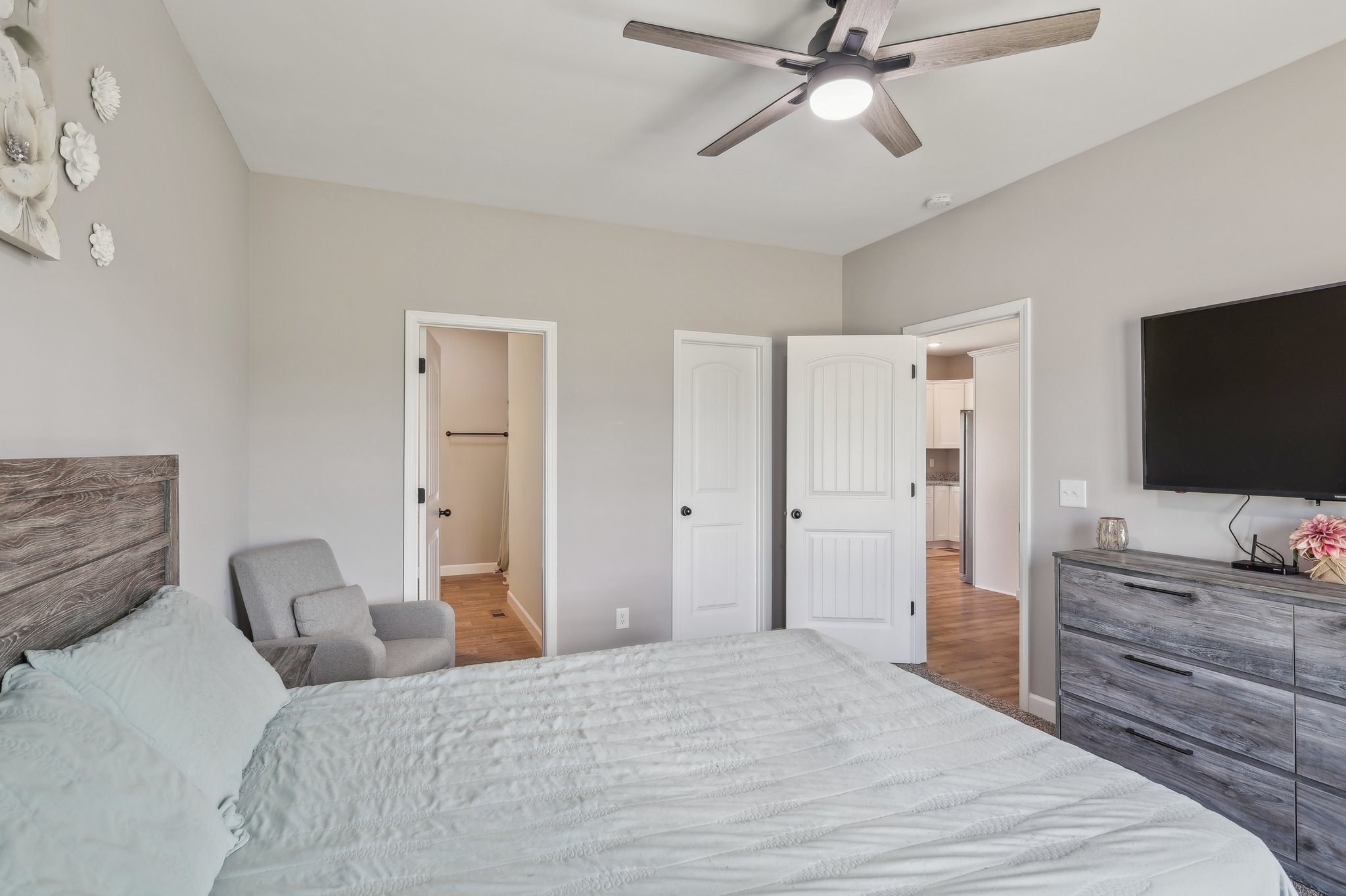 1219 Oak Grove Rd Property Photo 25
