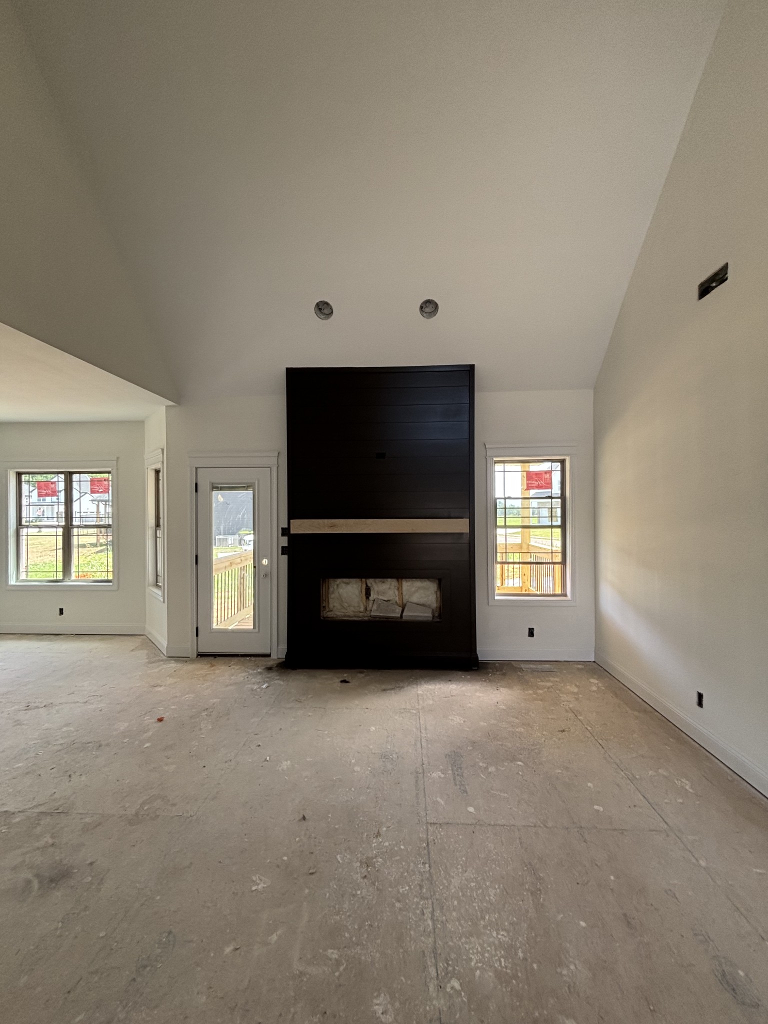 442 Spiderwort Dr Property Photo 6