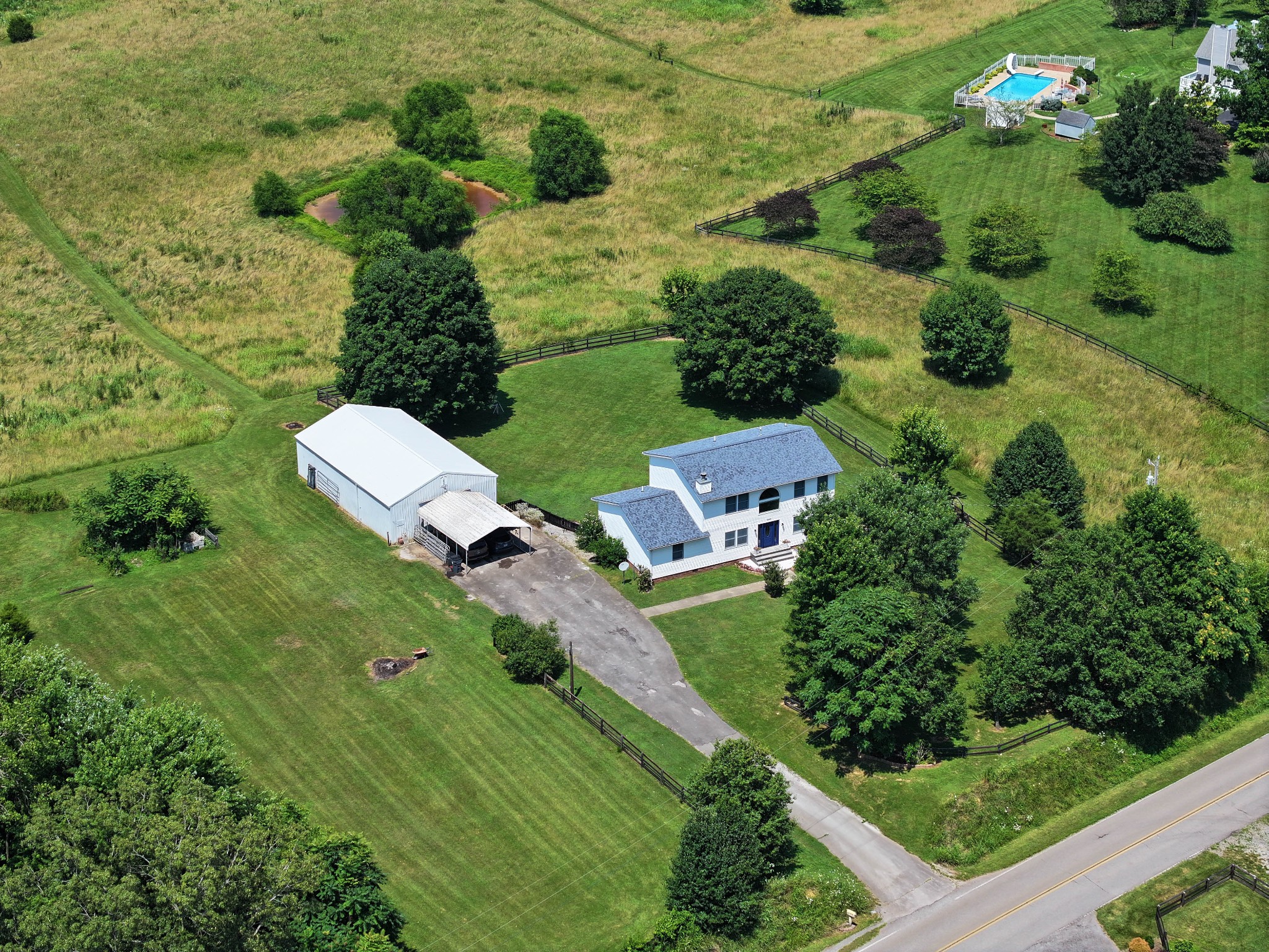 3899 Sadlersville Road Property Photo 1