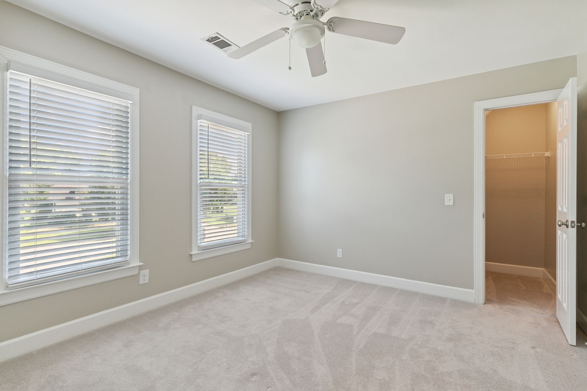 2105 Chels Way Property Photo 31