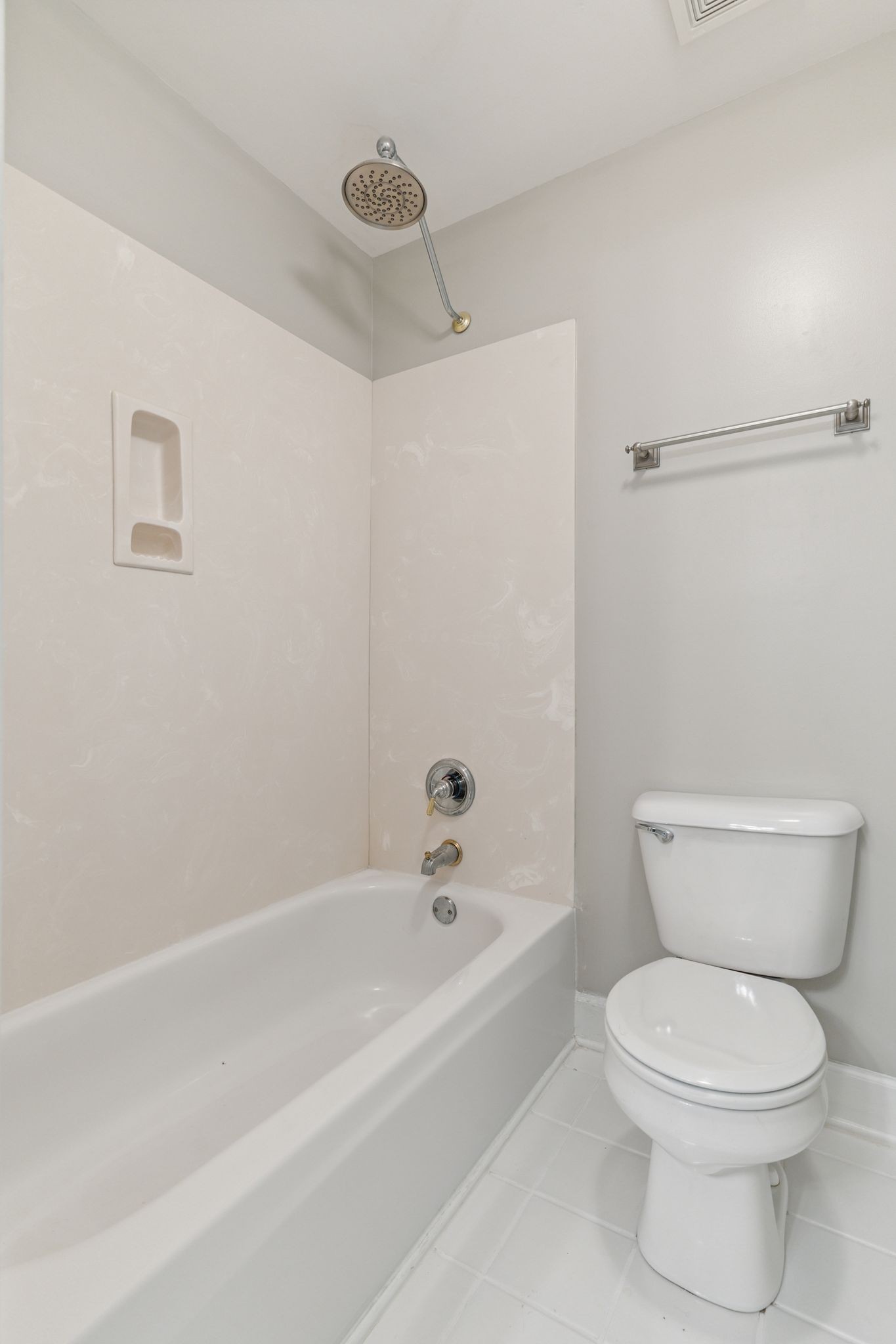 2105 Chels Way Property Photo 36
