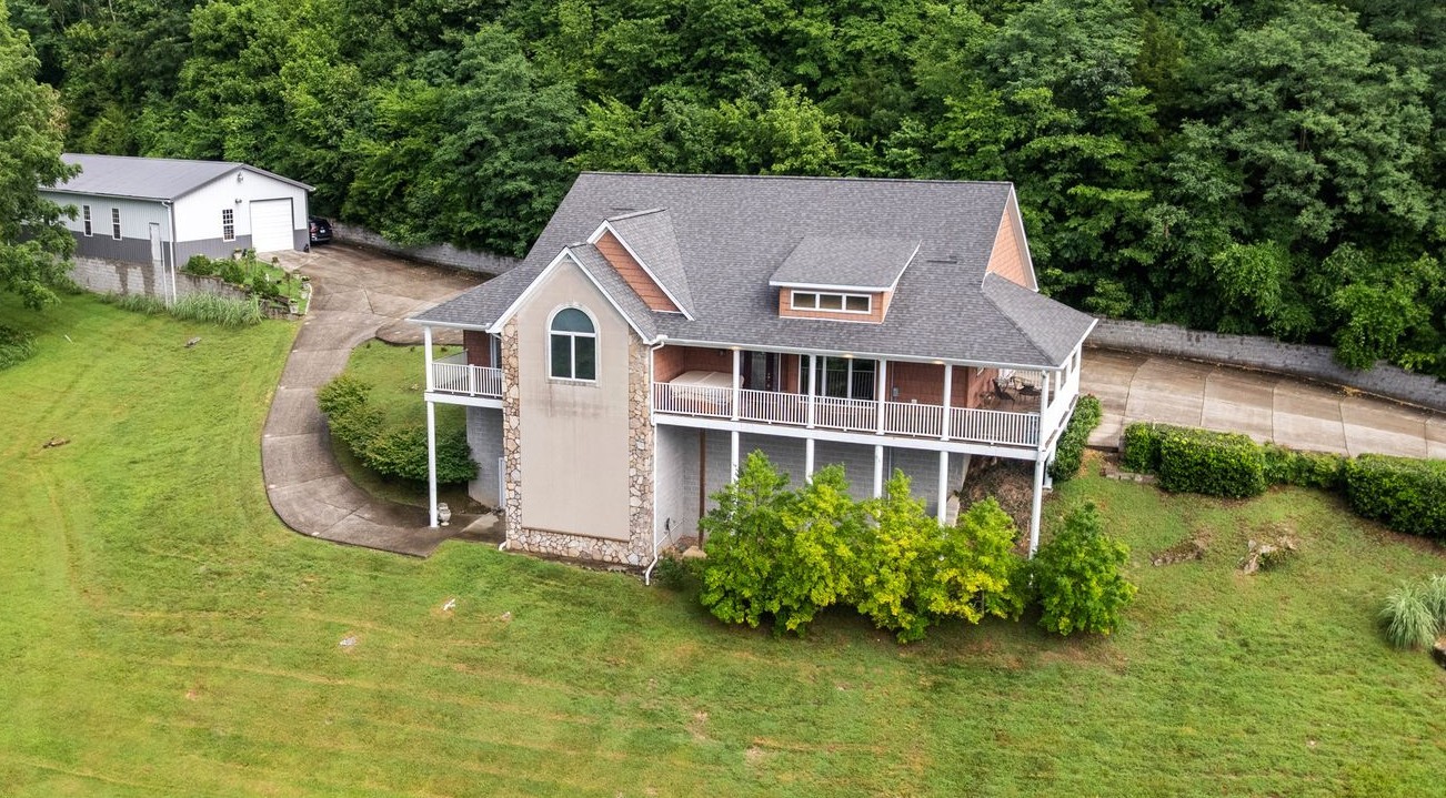 146 Aerie Ln Property Photo 1