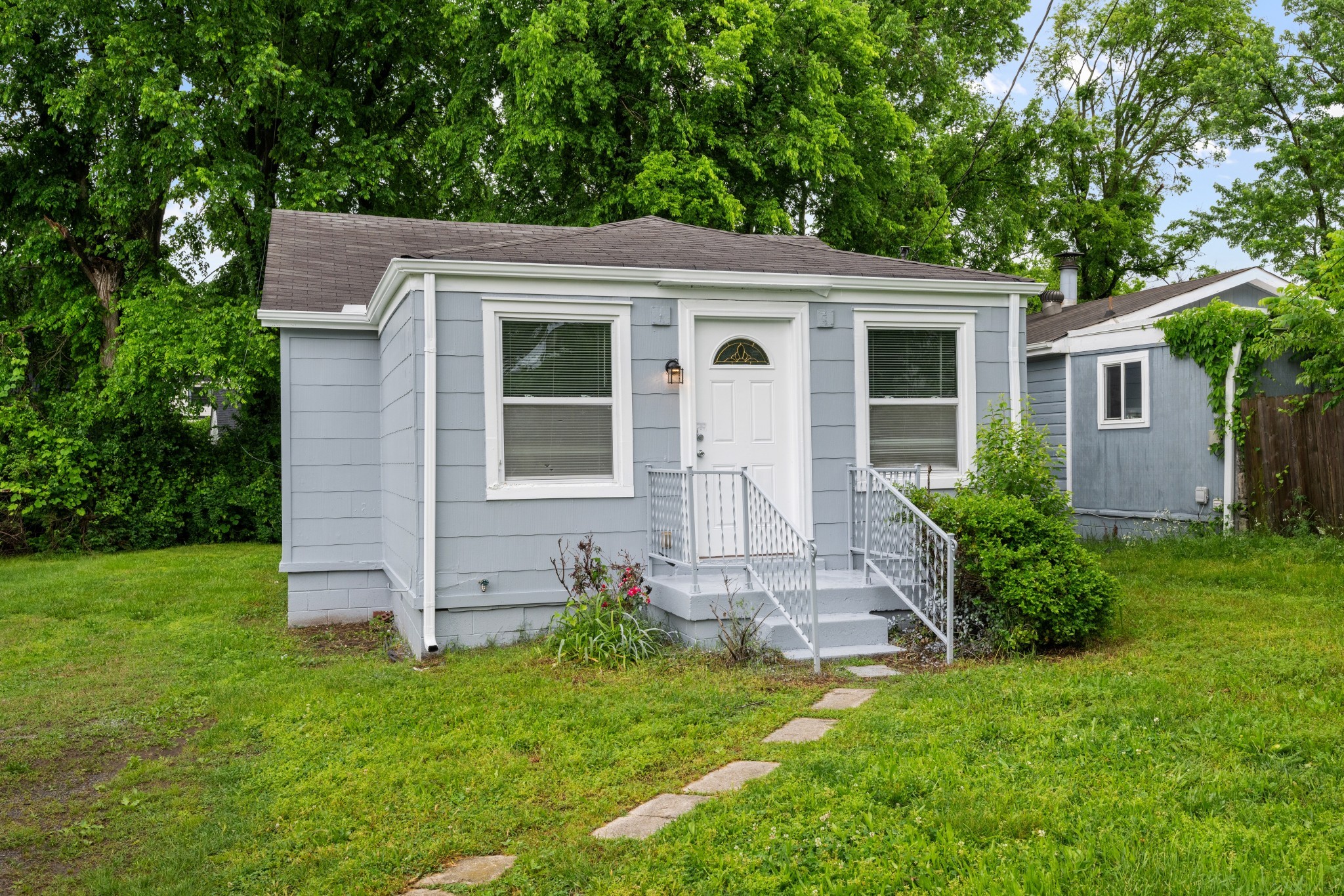 506 W Bend Dr Property Photo 1