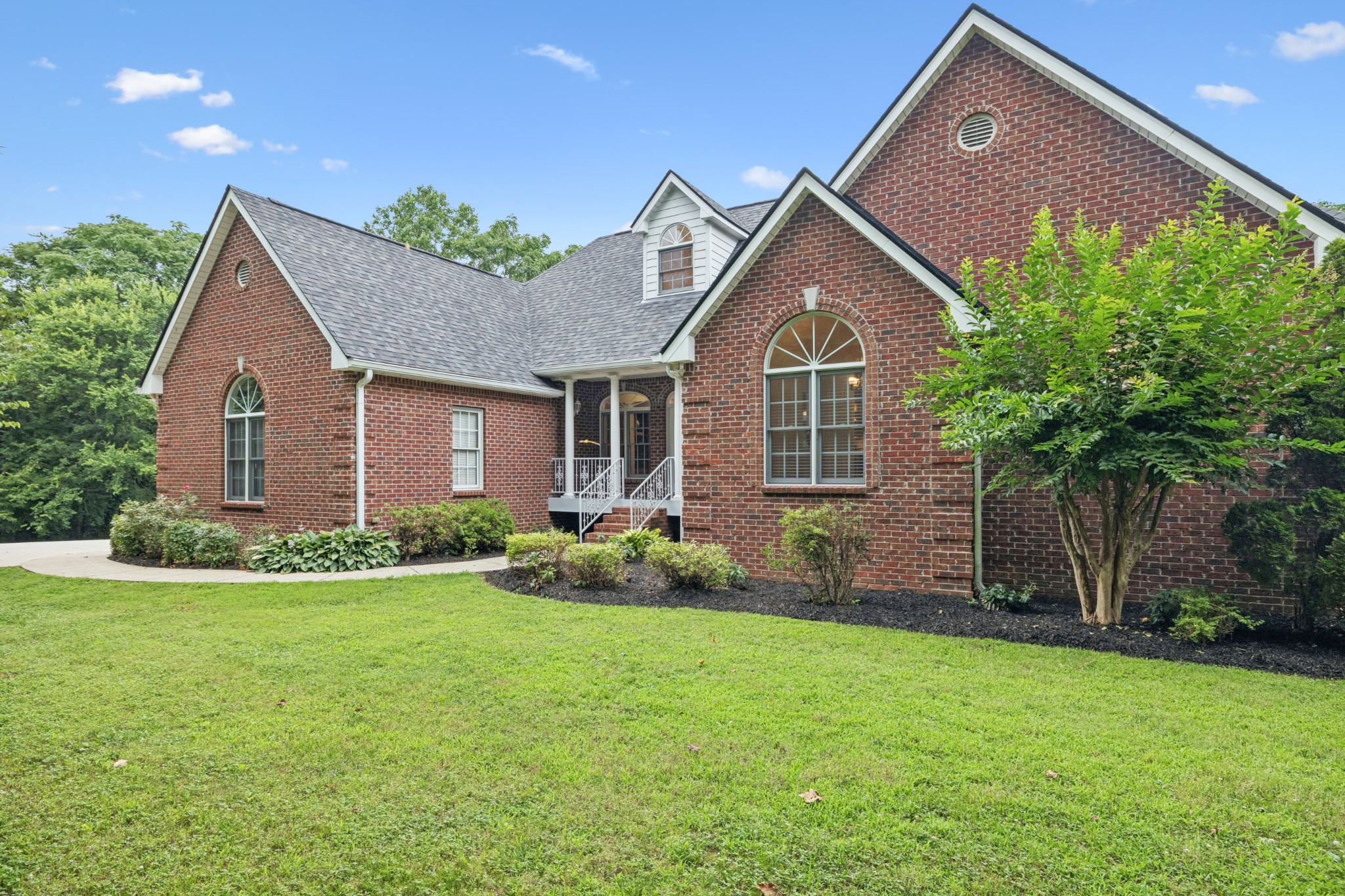 3987 Akin Ridge Rd Property Photo 1
