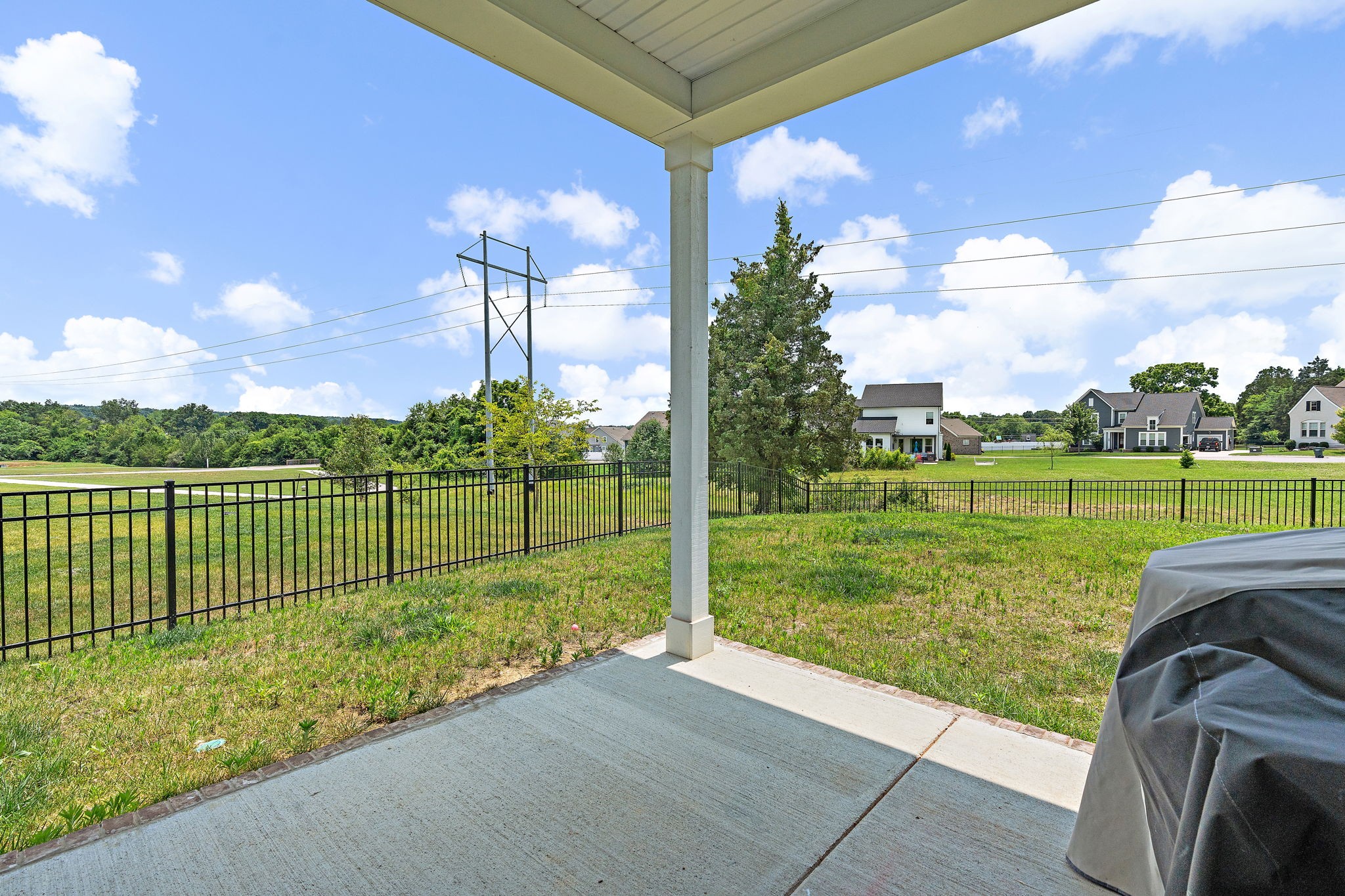 685 Castle Rd Property Photo 25