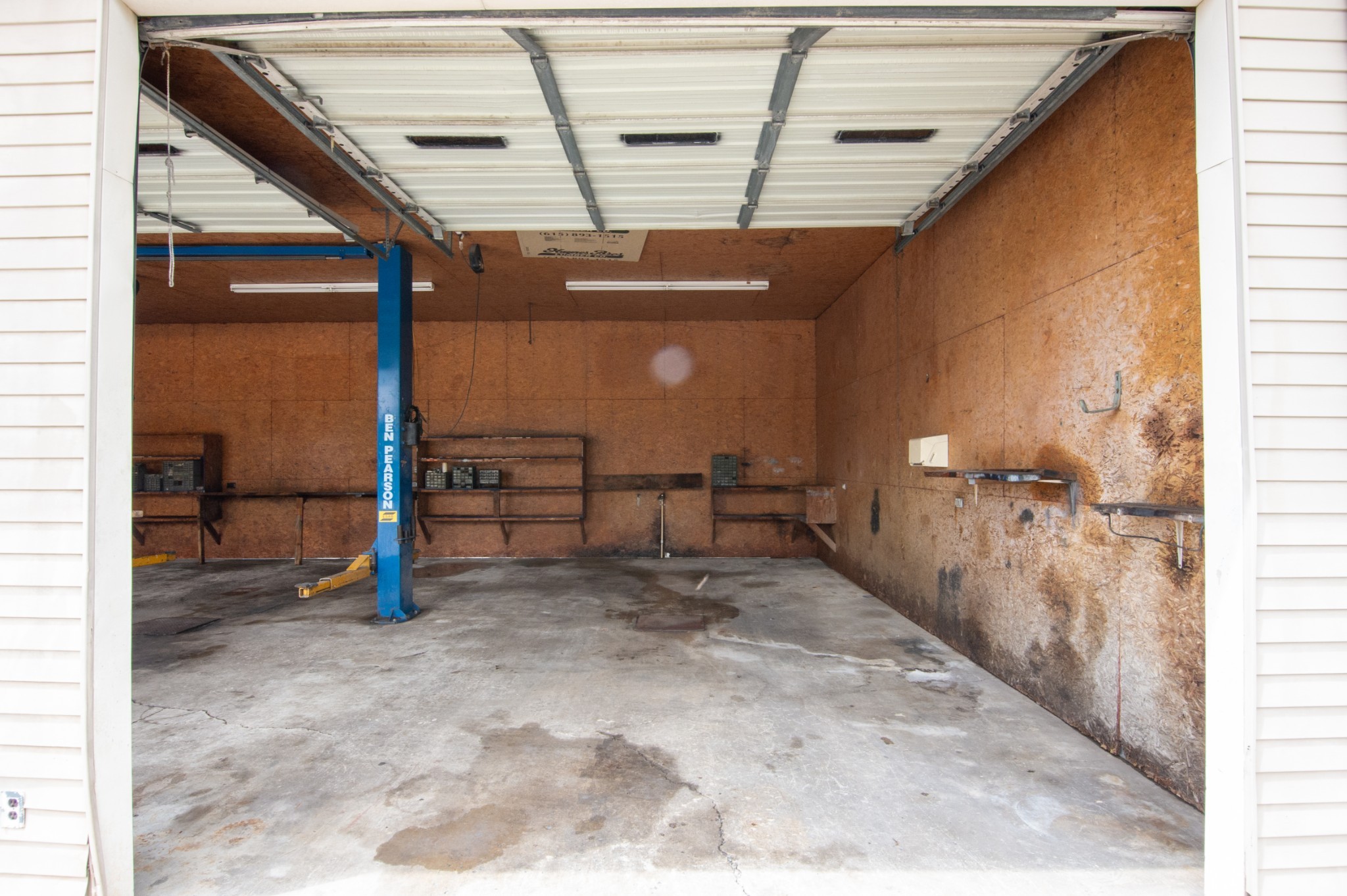 1683 Madison St Property Photo 3