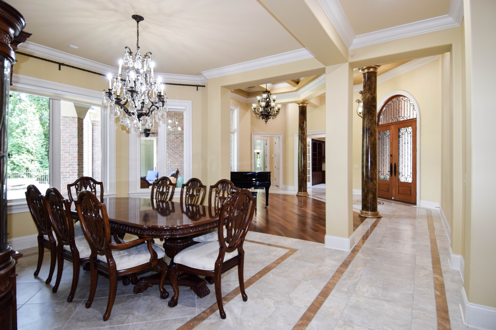 1463 Rozella Way Property Photo 14