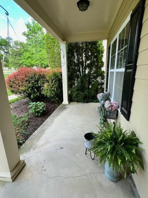 931 Callaway Court Property Photo 4