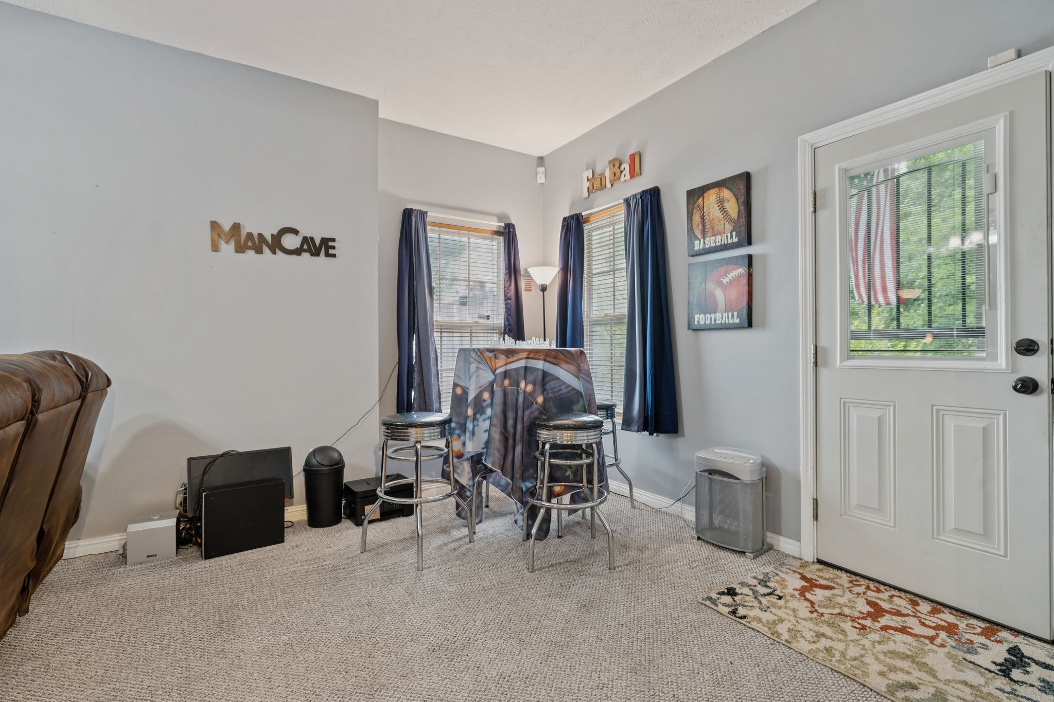 125 Kendall Park Dr Property Photo 28