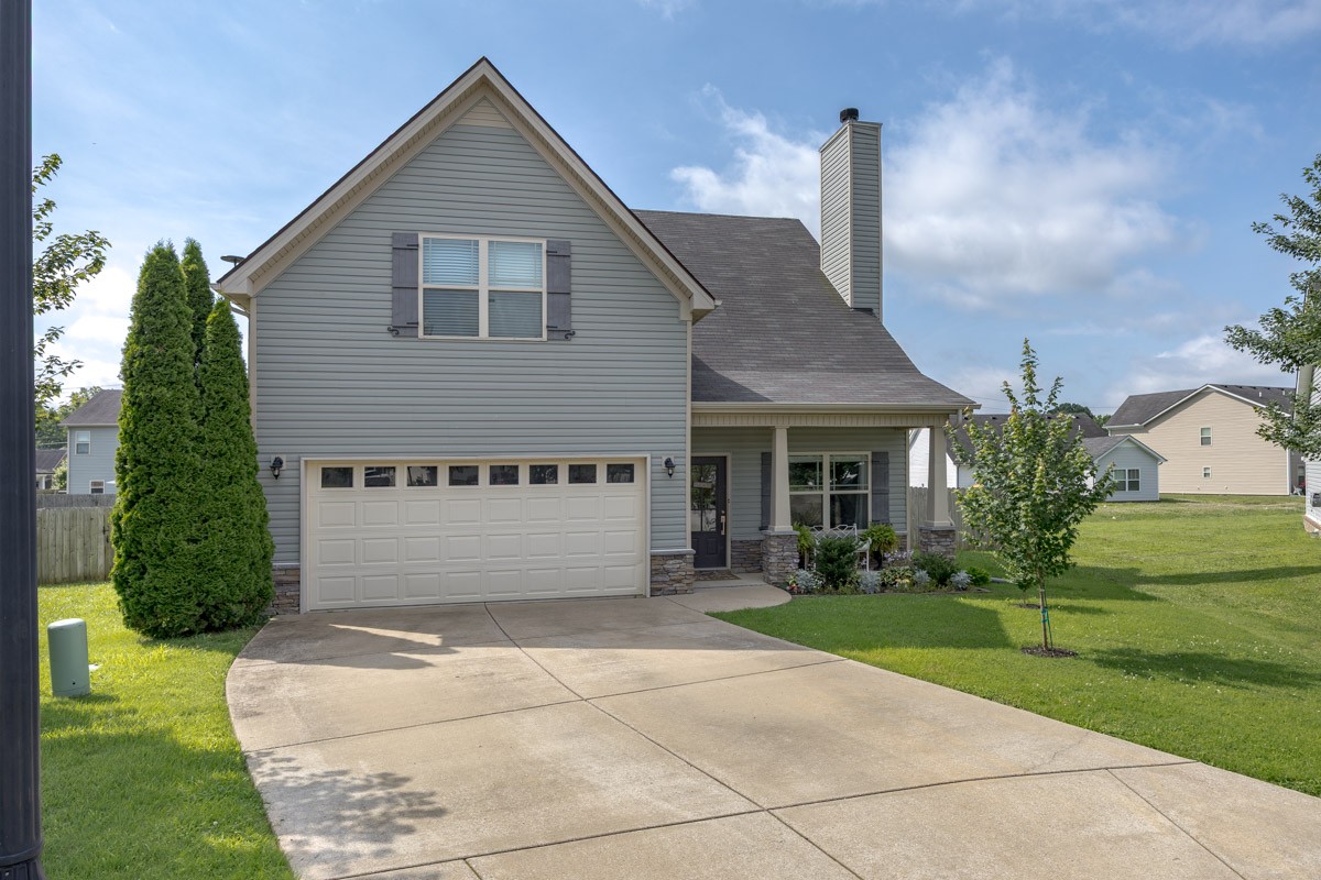 8008 Lakota Ct Property Photo 1