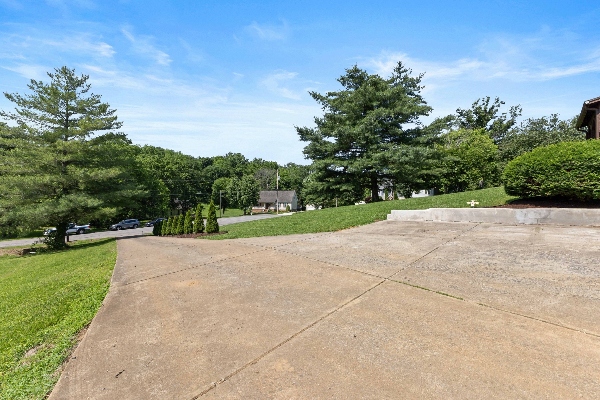 10 Welcome Ln Property Photo 12