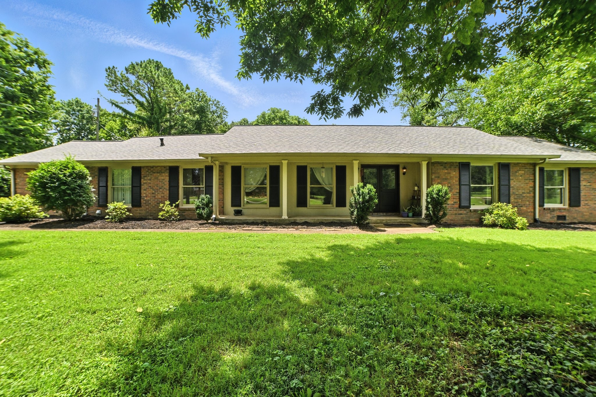 5125 Seward Rd Property Photo 1