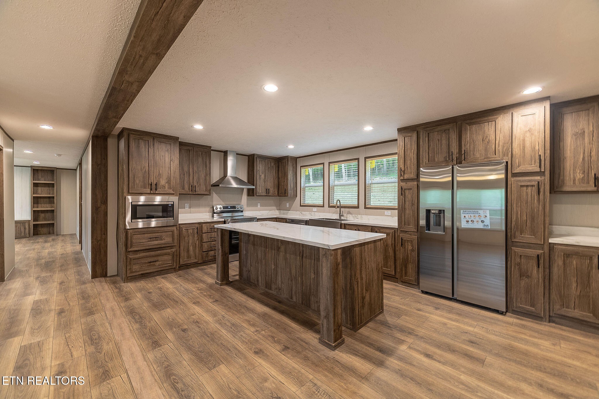 9875 Corporate Park Drive Property Photo 8
