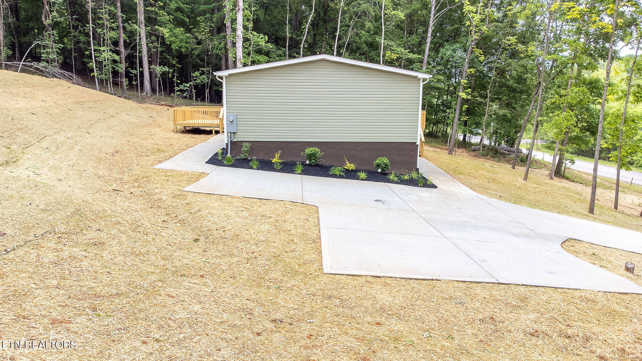 9875 Corporate Park Drive Property Photo 39