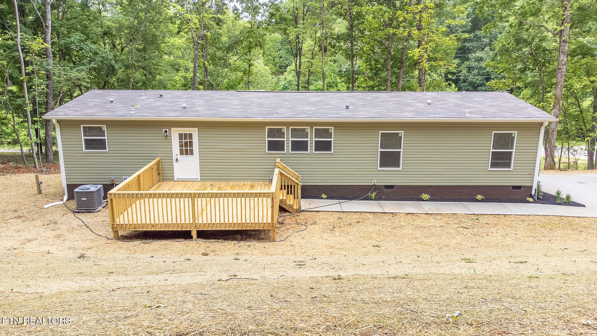 9875 Corporate Park Drive Property Photo 40