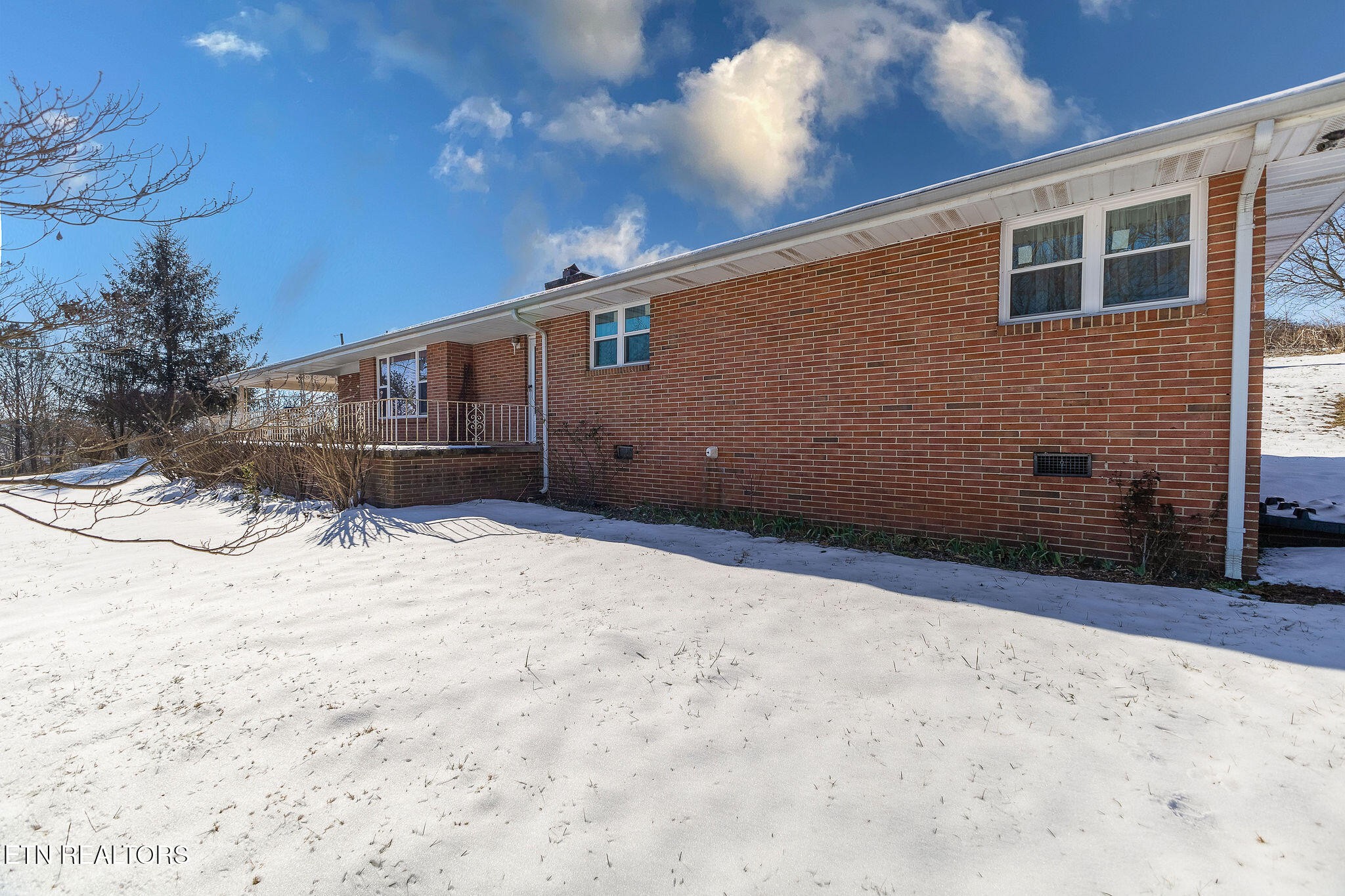 639 Mccrary St Property Photo 4