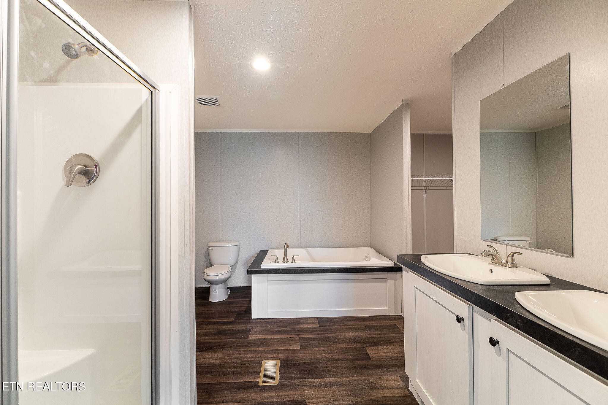 158 Leisure Lane Property Photo 17